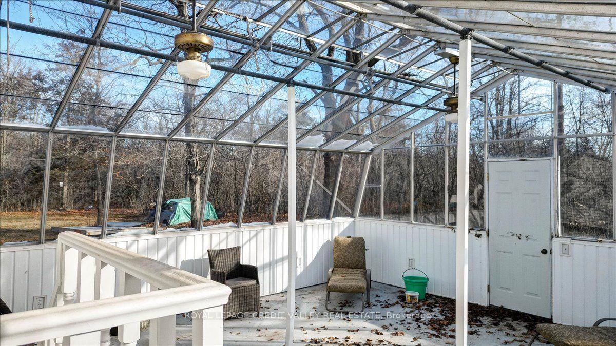170 Crofton Road N Property Photo 36