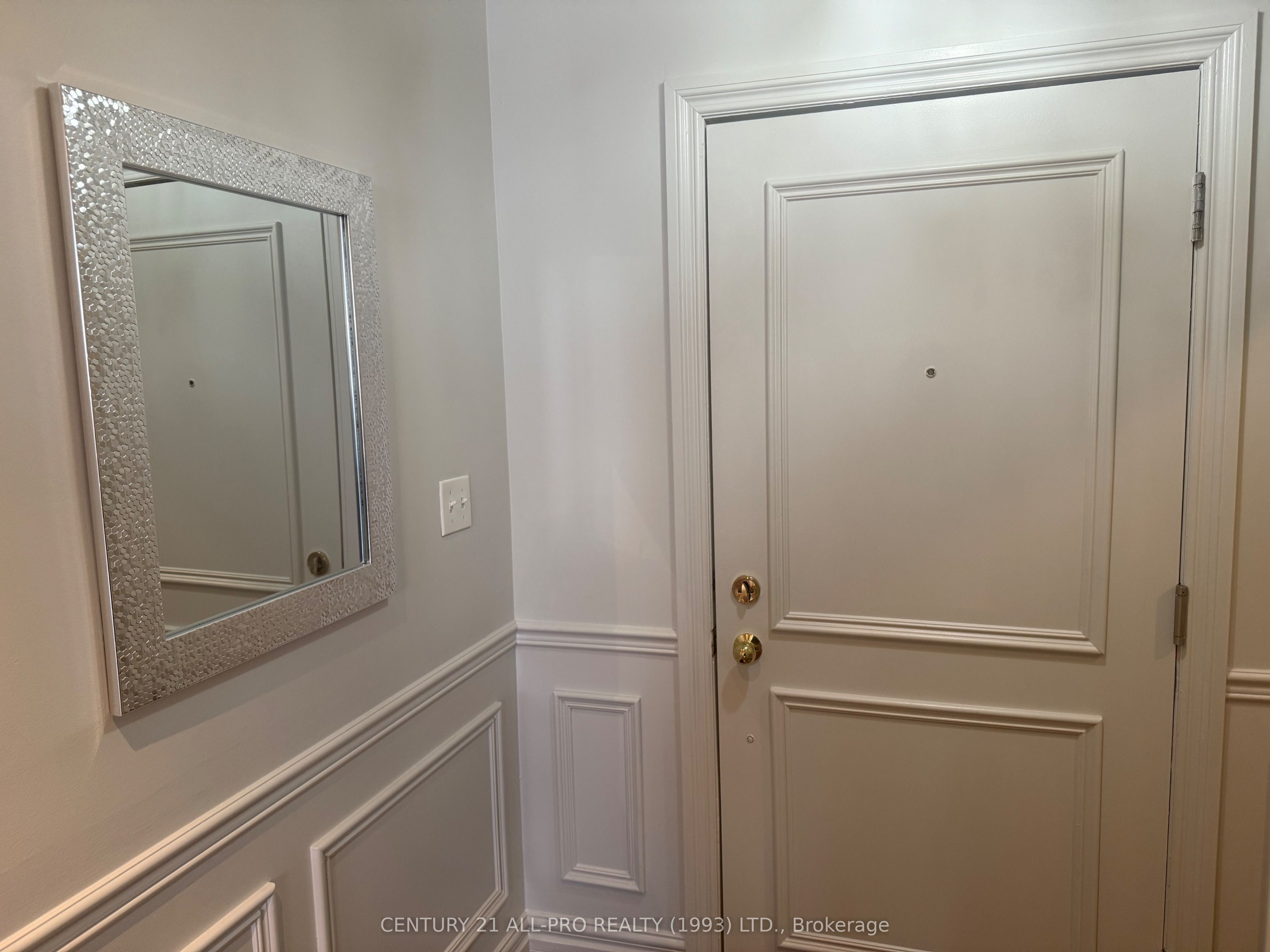 #304 - 323 George Street Property Photo 7