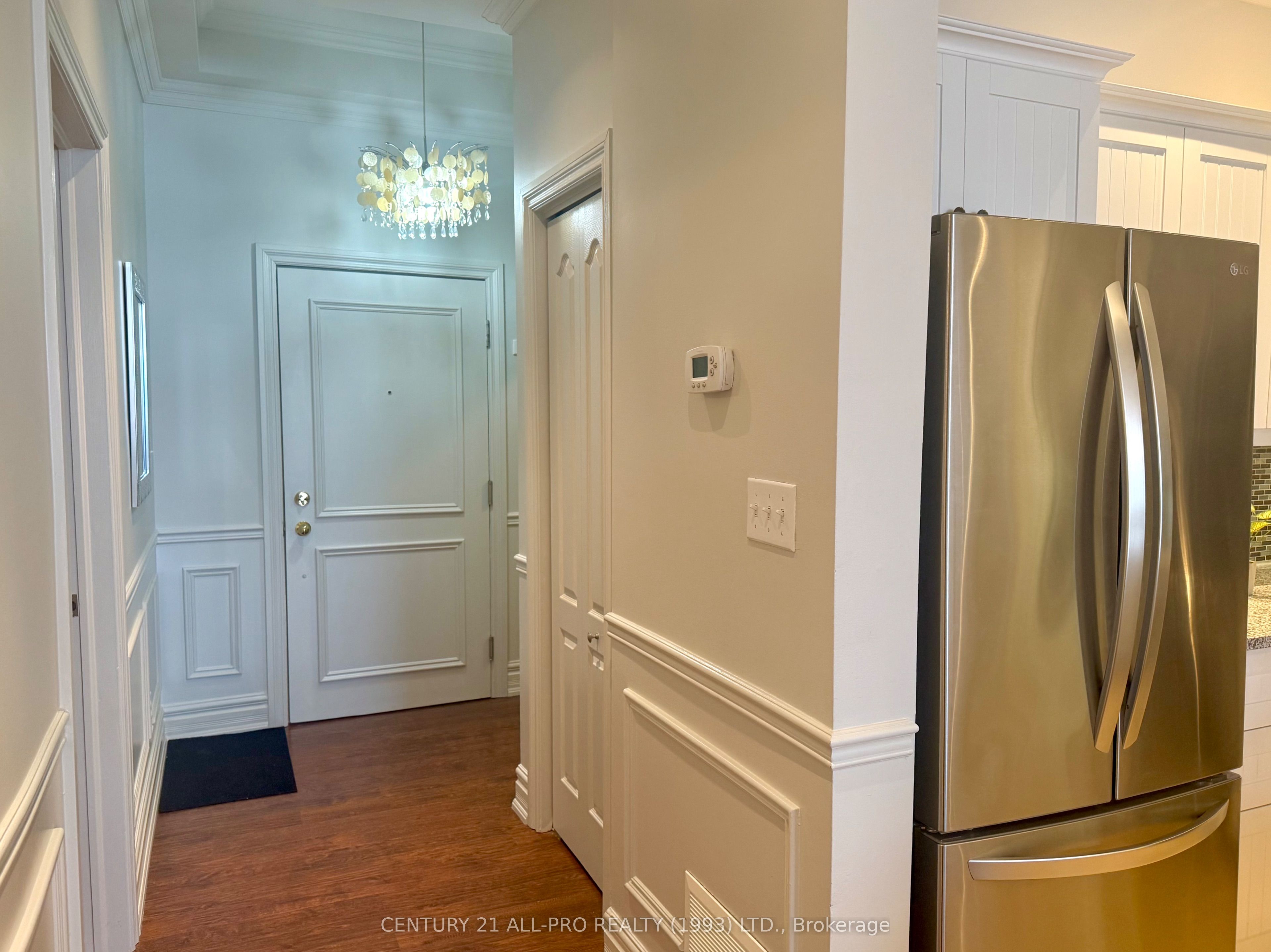 #304 - 323 George Street Property Photo 8