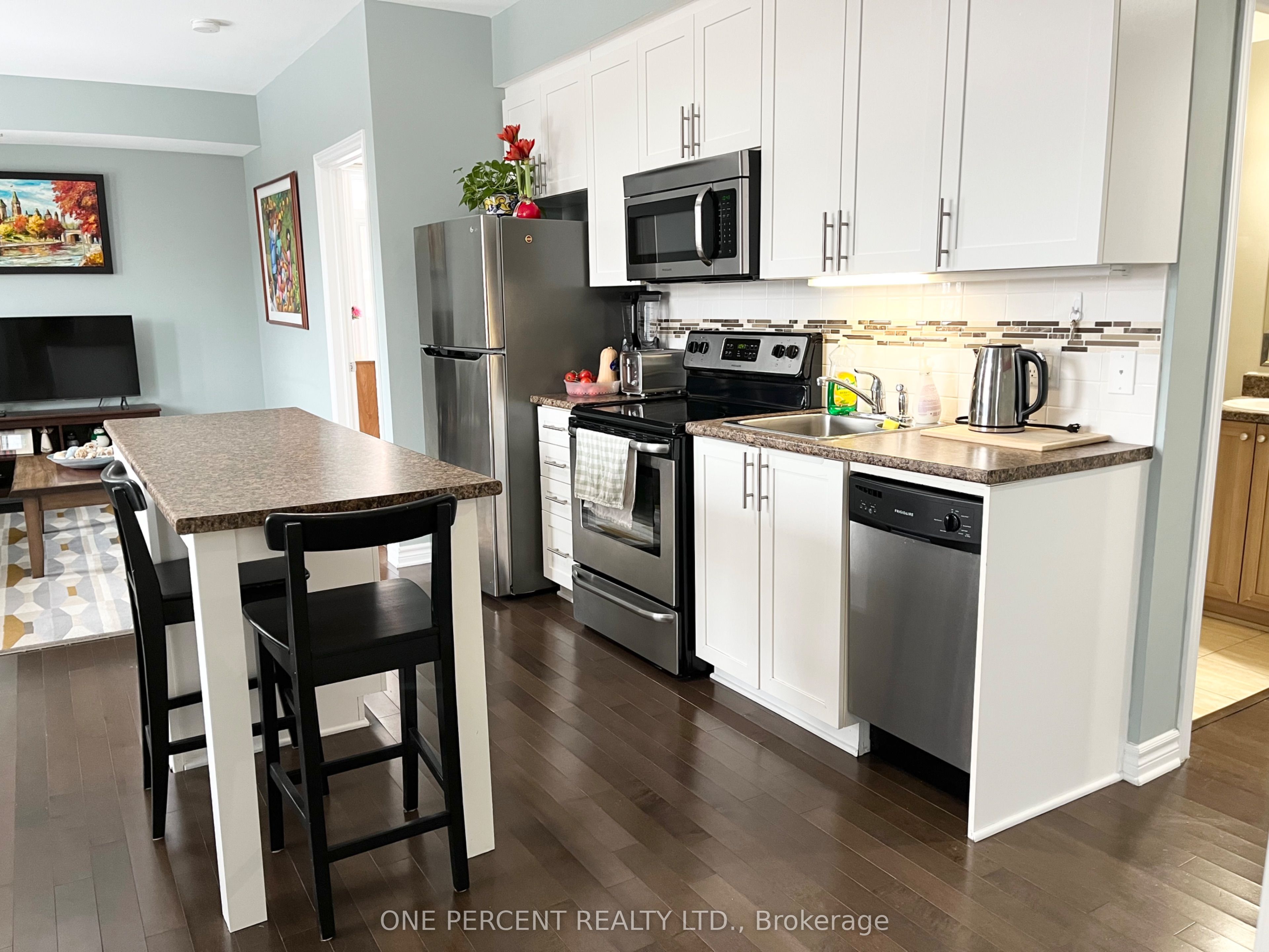 #204 - 805 Beauparc Property Photo 7
