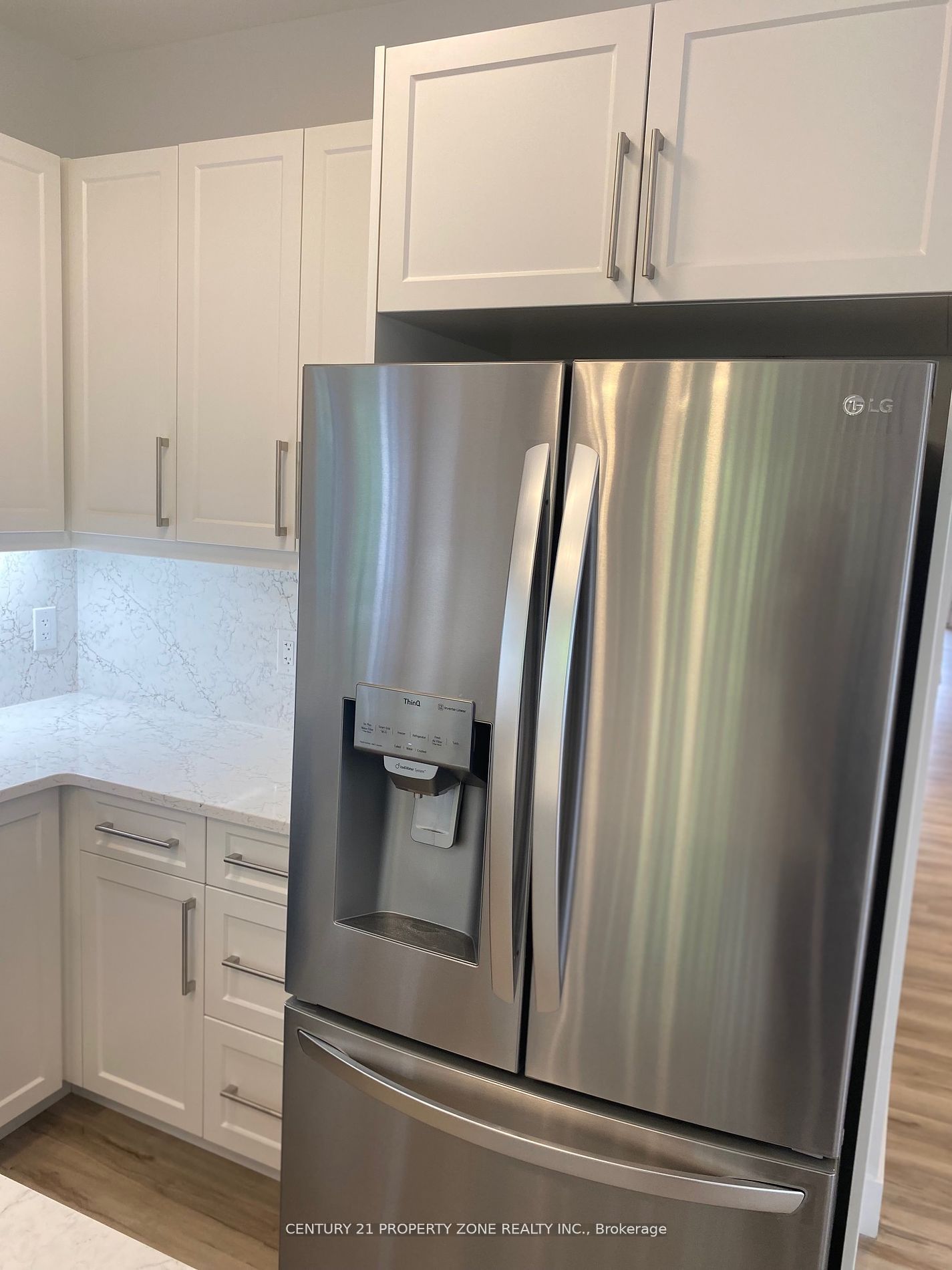 #main - 500 Karn Street Property Photo 6