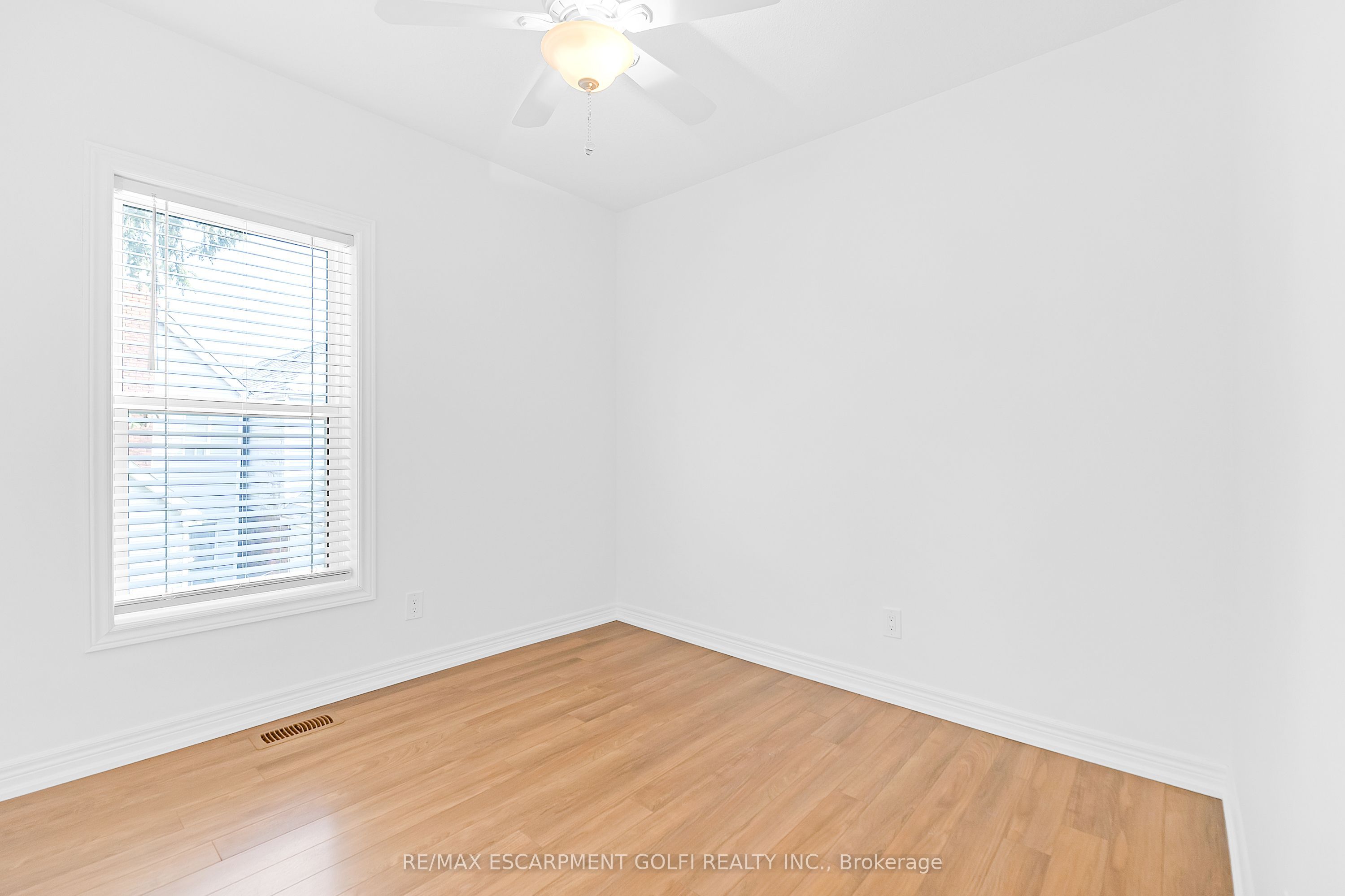 47 Burlington Street Property Photo 14