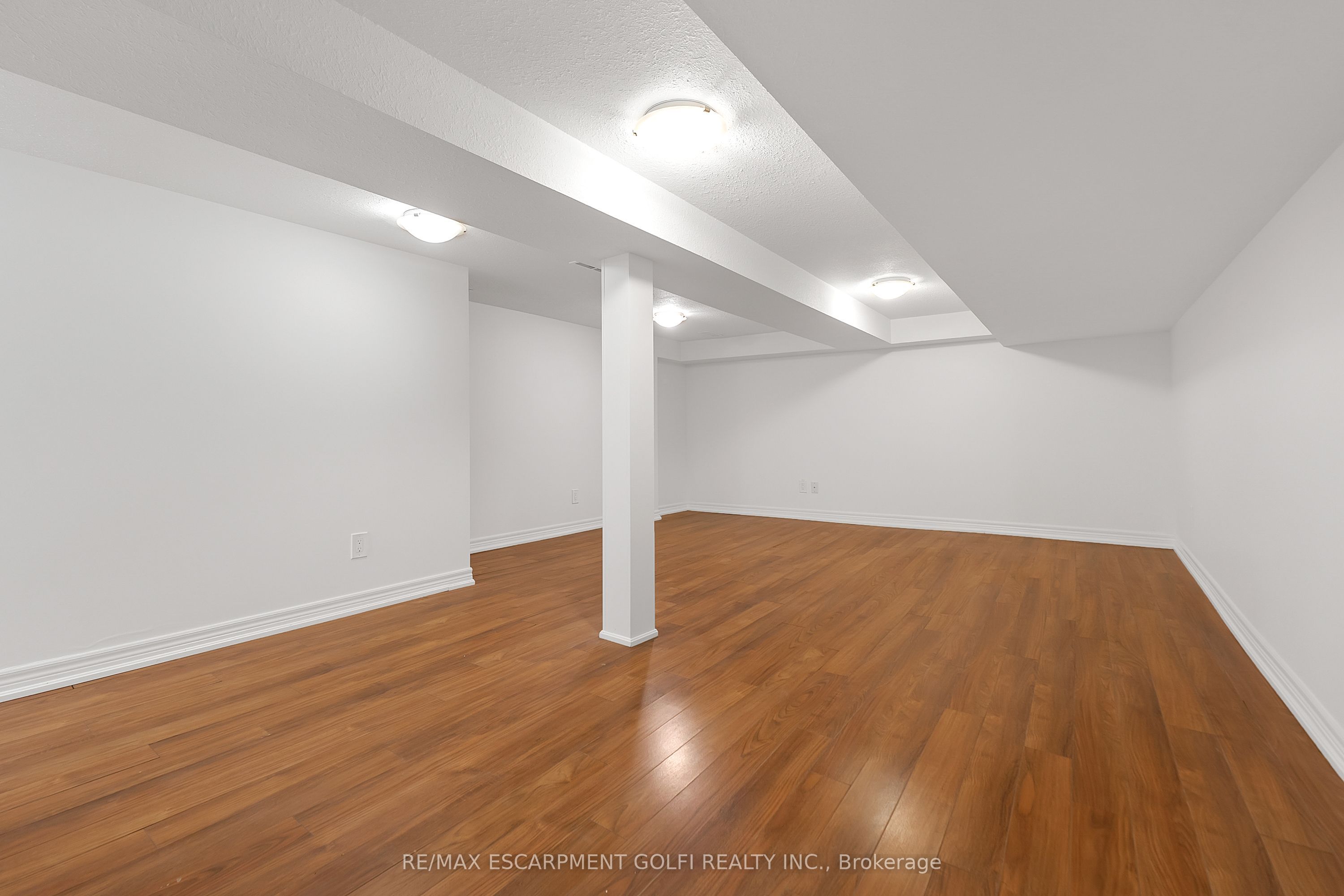 47 Burlington Street Property Photo 18