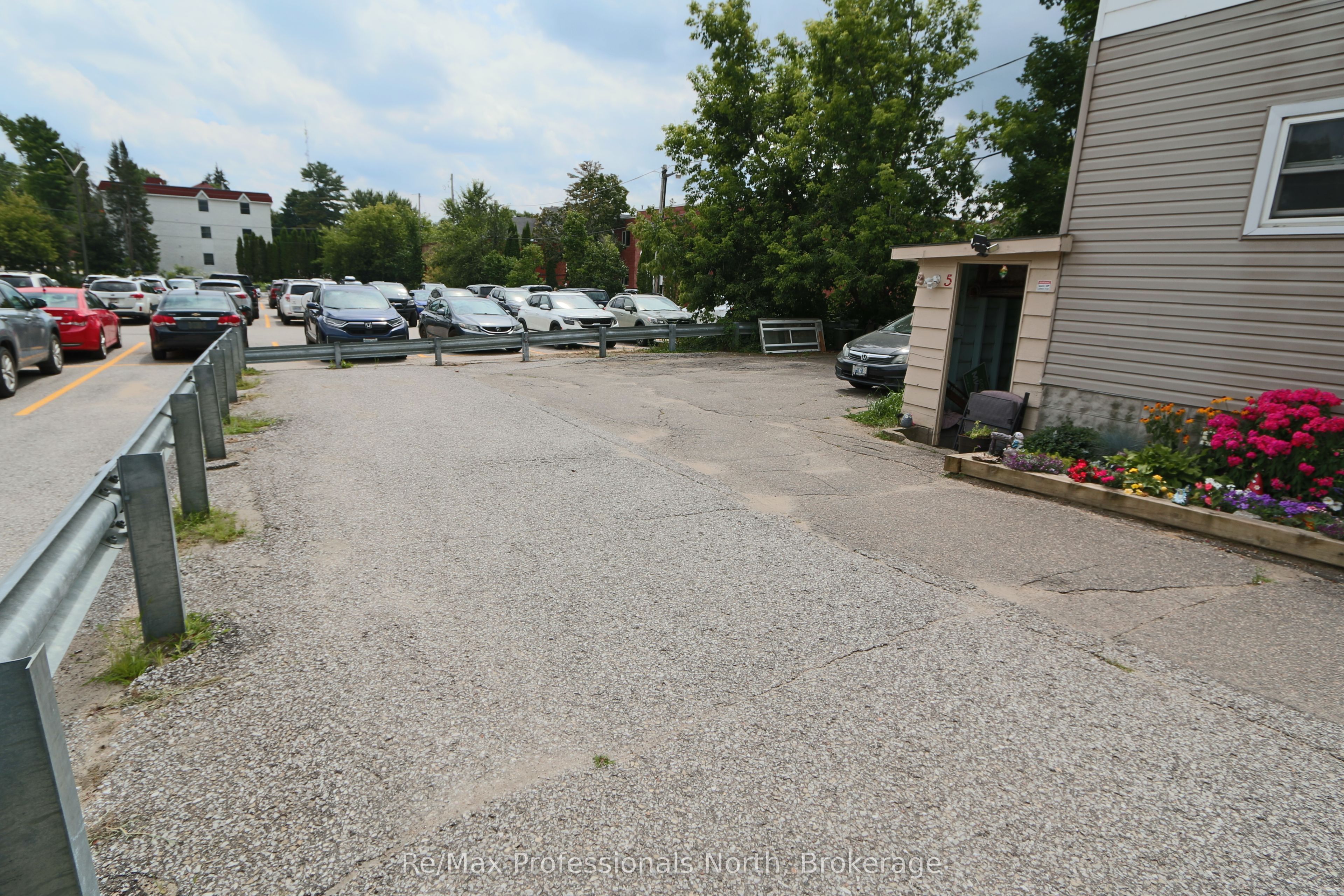12 Ann Street Property Photo 7