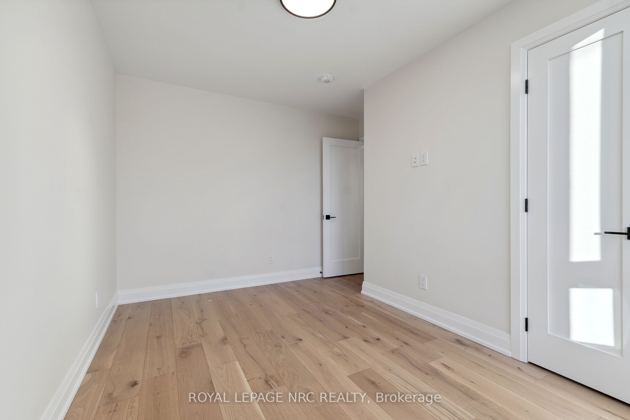 153 E Port Robinson Road Property Photo 15