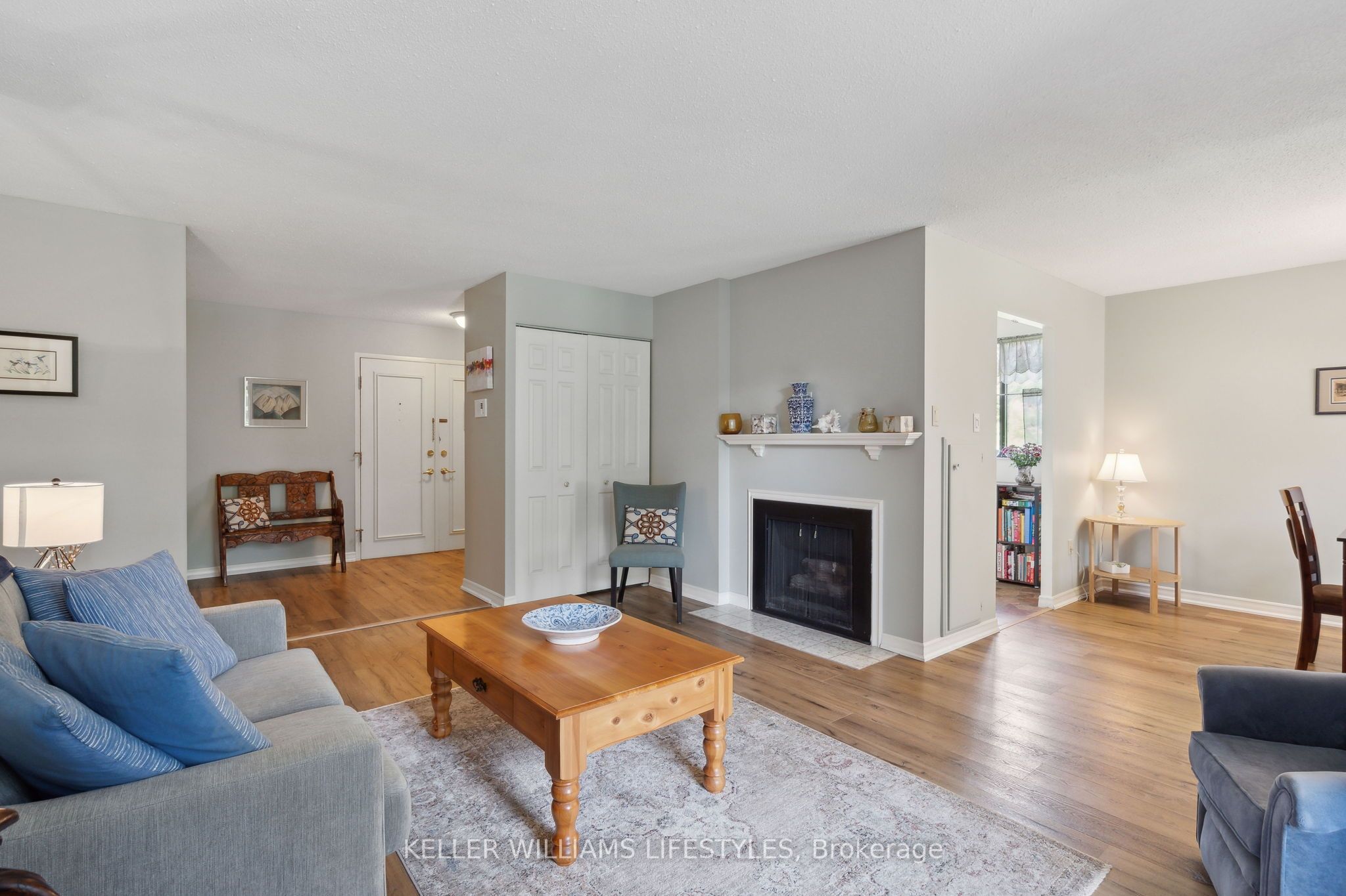 #116 - 300 Everglade Crescent Property Photo 11