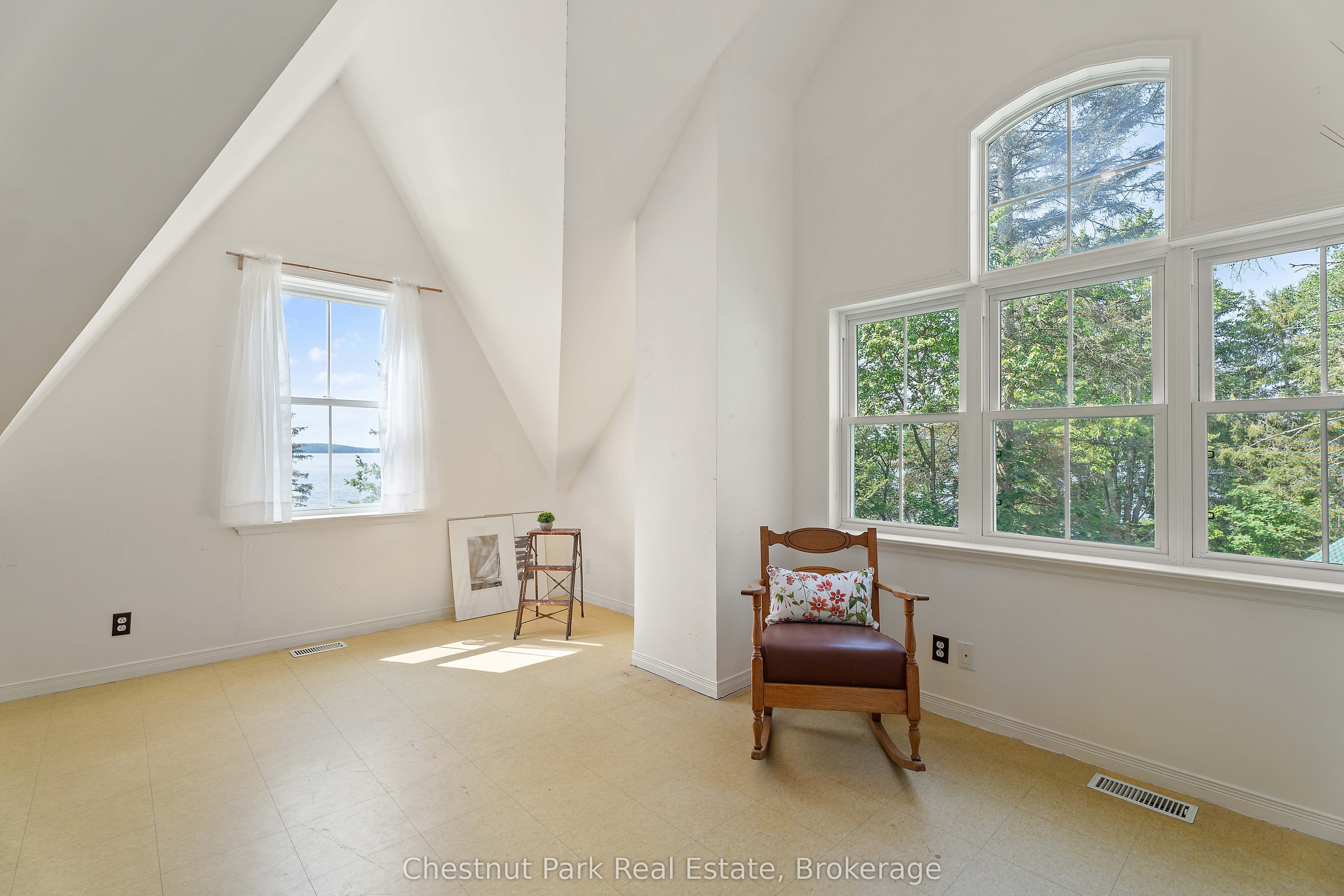 1 & 5 Barrie Street Property Photo 24
