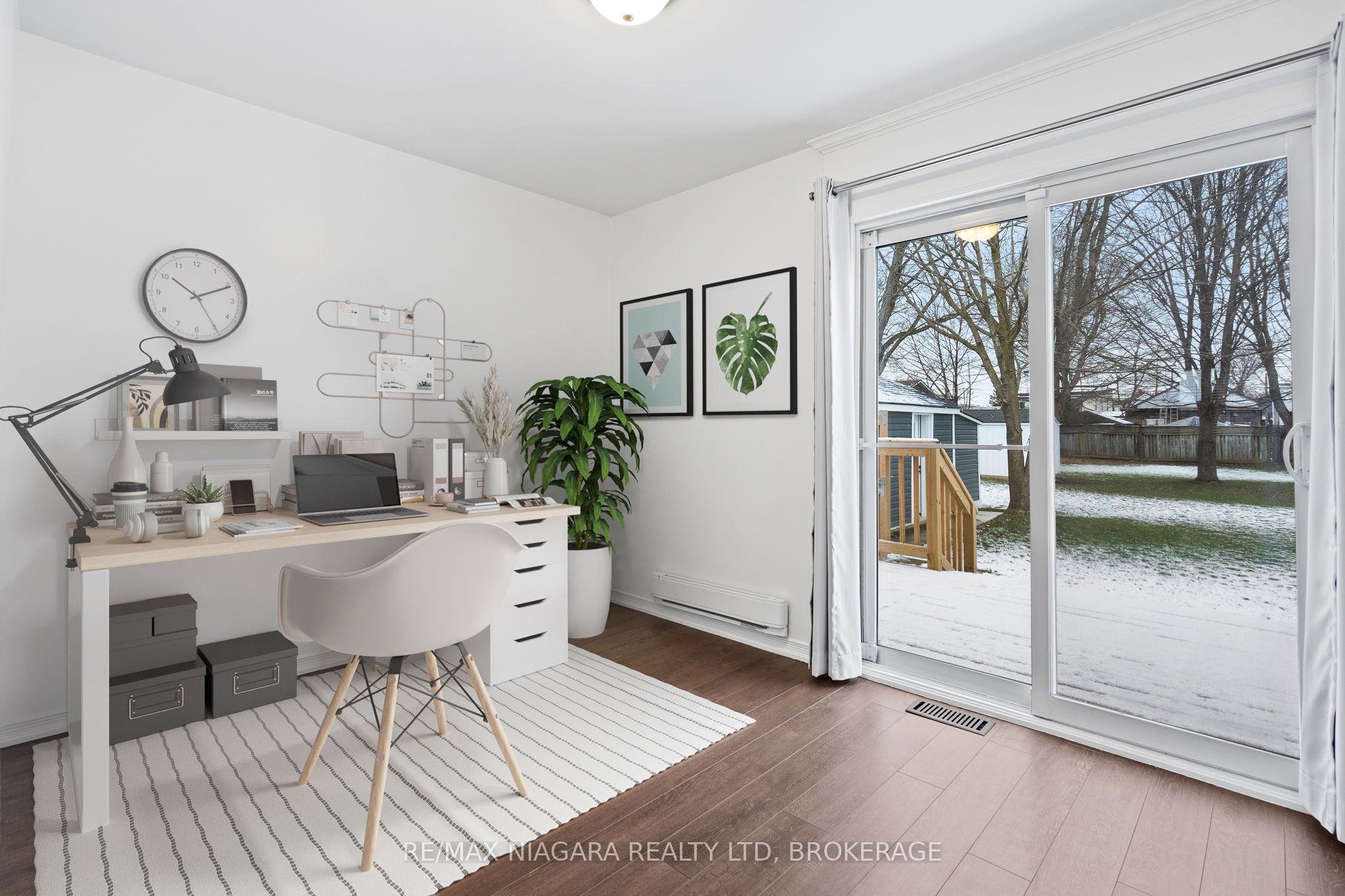 3967 Welland Street Property Photo 16