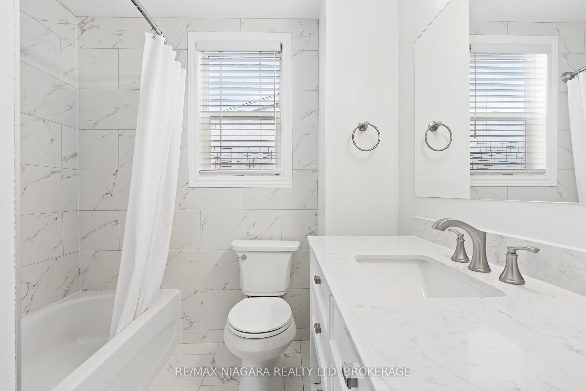 3967 Welland Street Property Photo 18