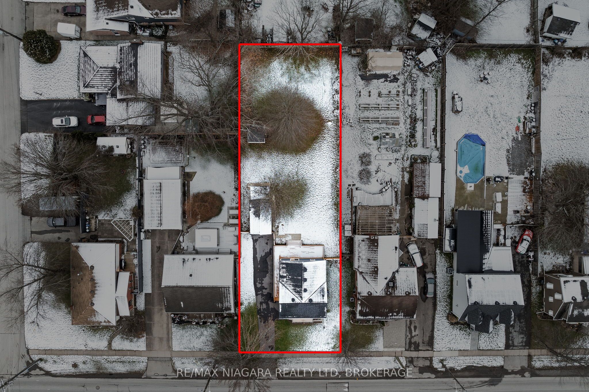 3967 Welland Street Property Photo 38