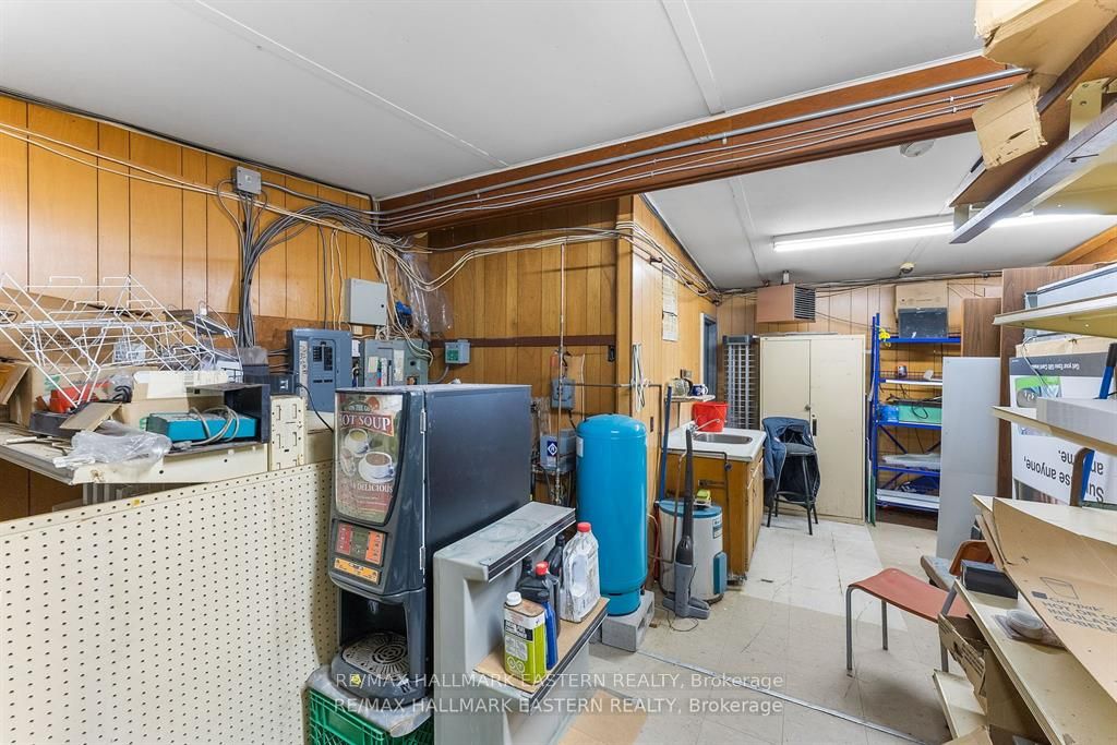 1288 Highway 7a Property Photo 11