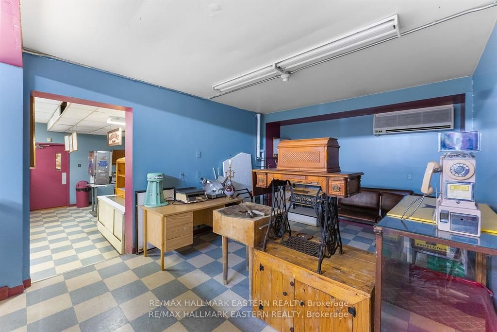 1288 Highway 7a Property Photo 27
