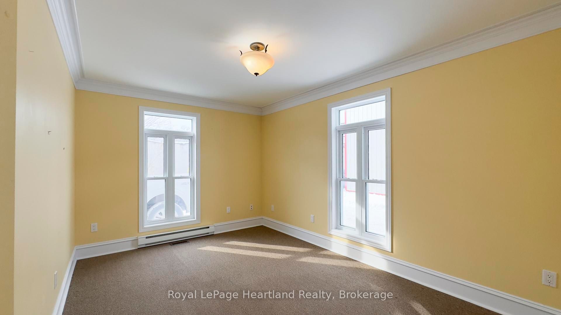 38 Ontario Street Property Photo 14