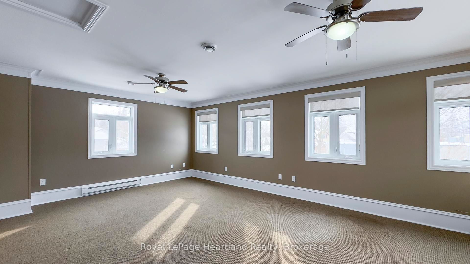 38 Ontario Street Property Photo 29