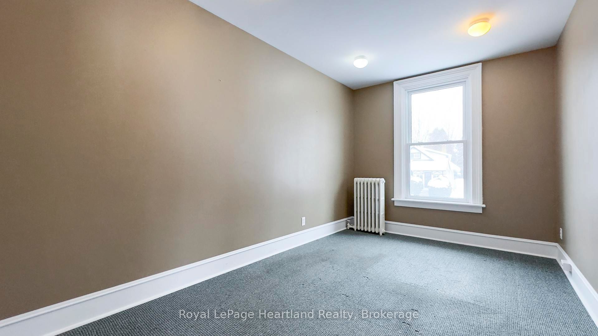 38 Ontario Street Property Photo 37