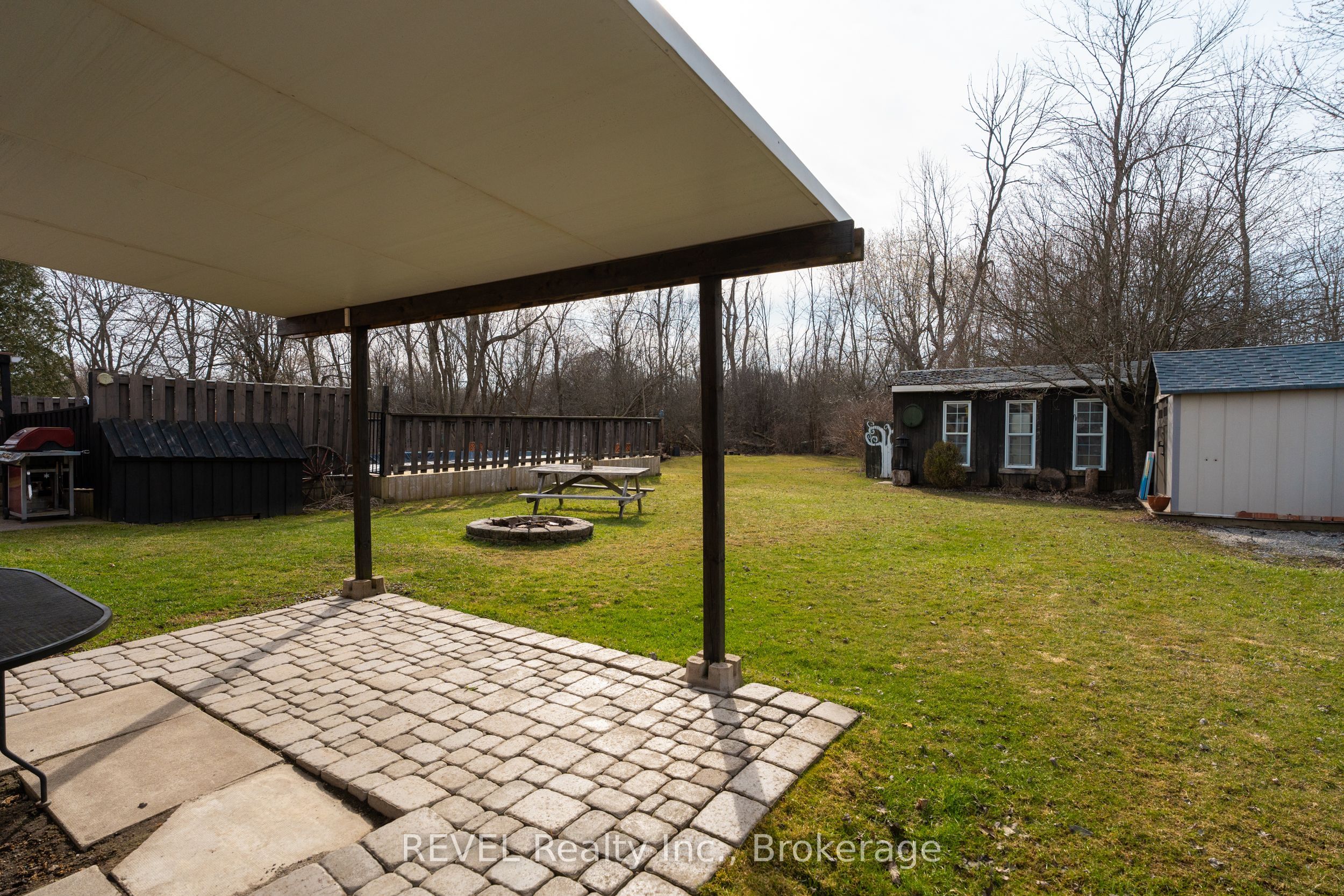 869 Daytona Drive Property Photo 34