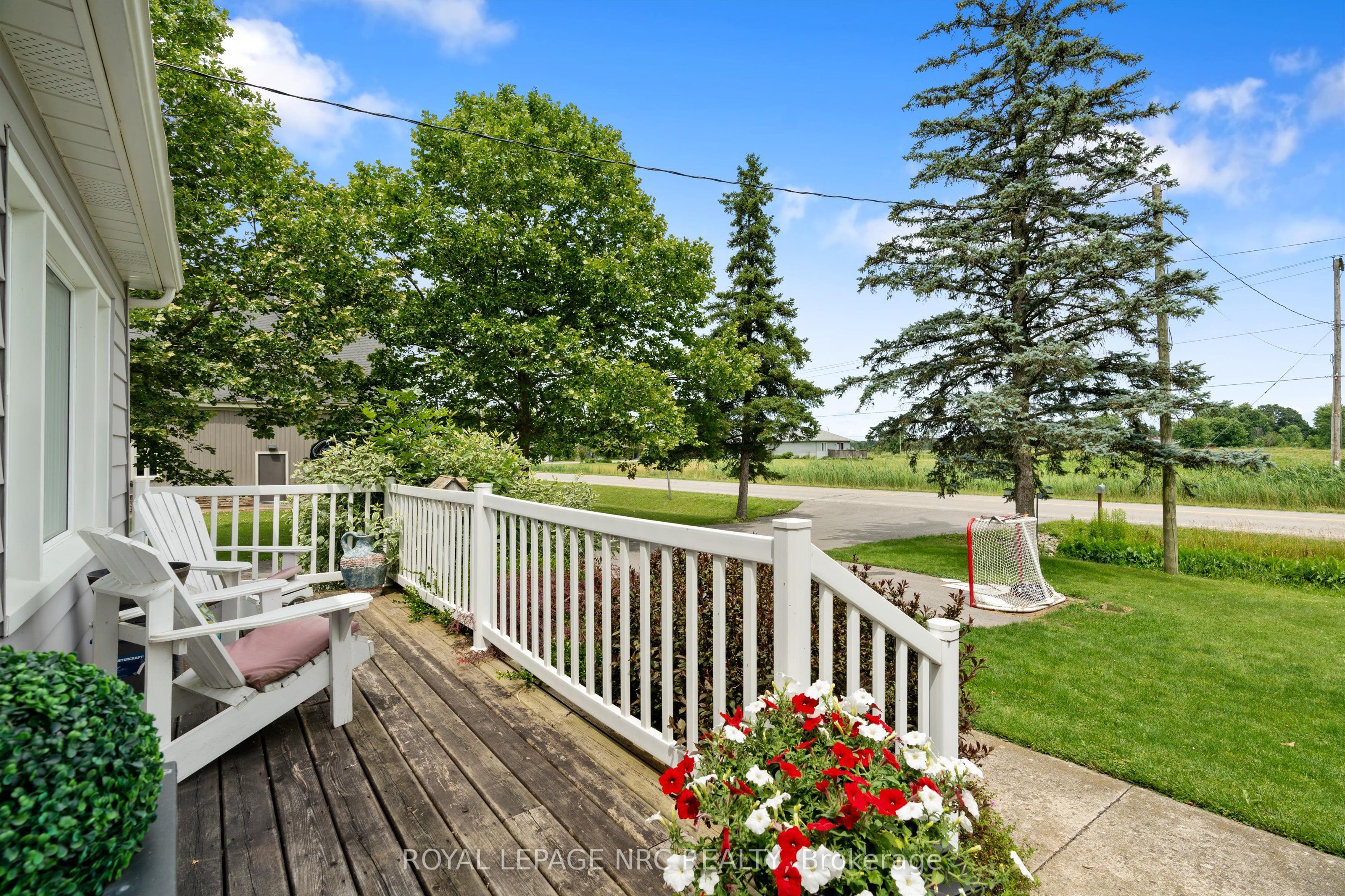 74092 Wellandport Road Property Photo 5