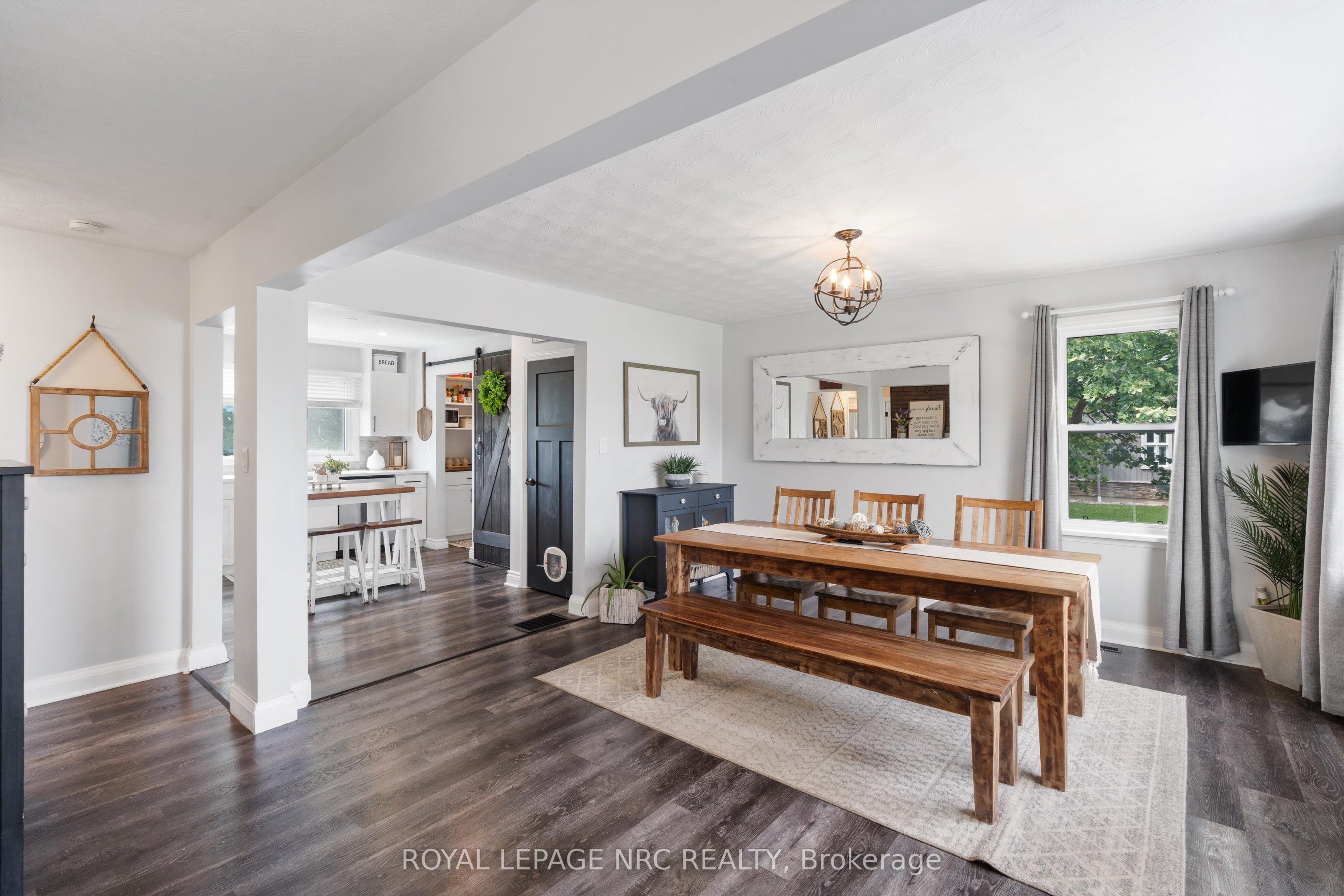74092 Wellandport Road Property Photo 8