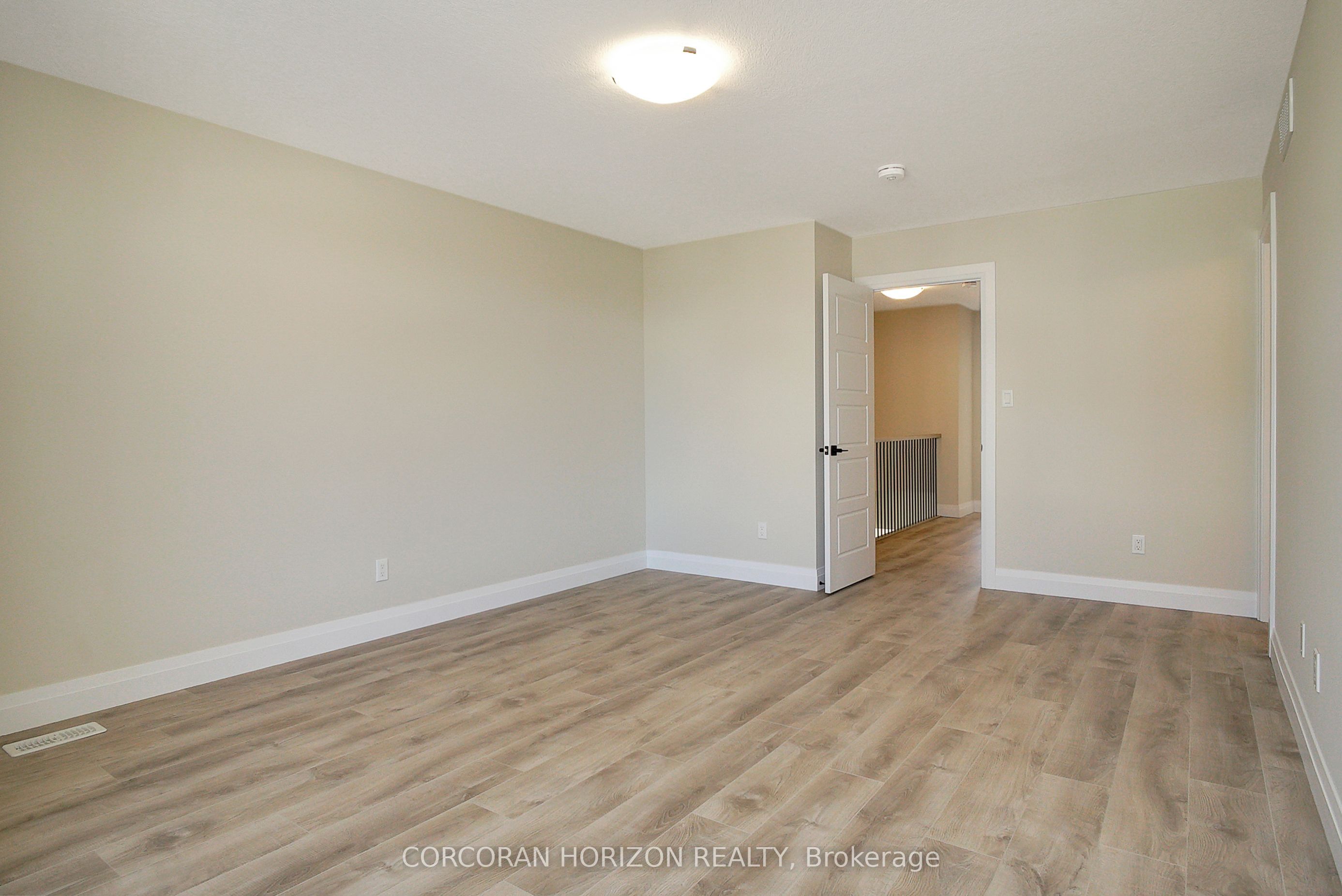 #10 - 40 Bastien Street Property Photo 15
