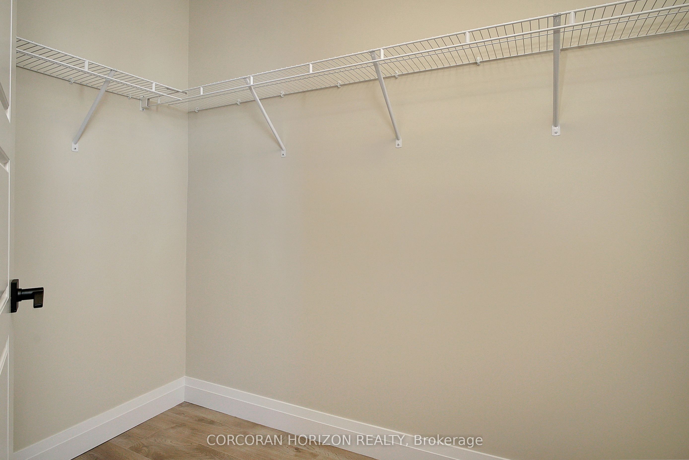 #10 - 40 Bastien Street Property Photo 16