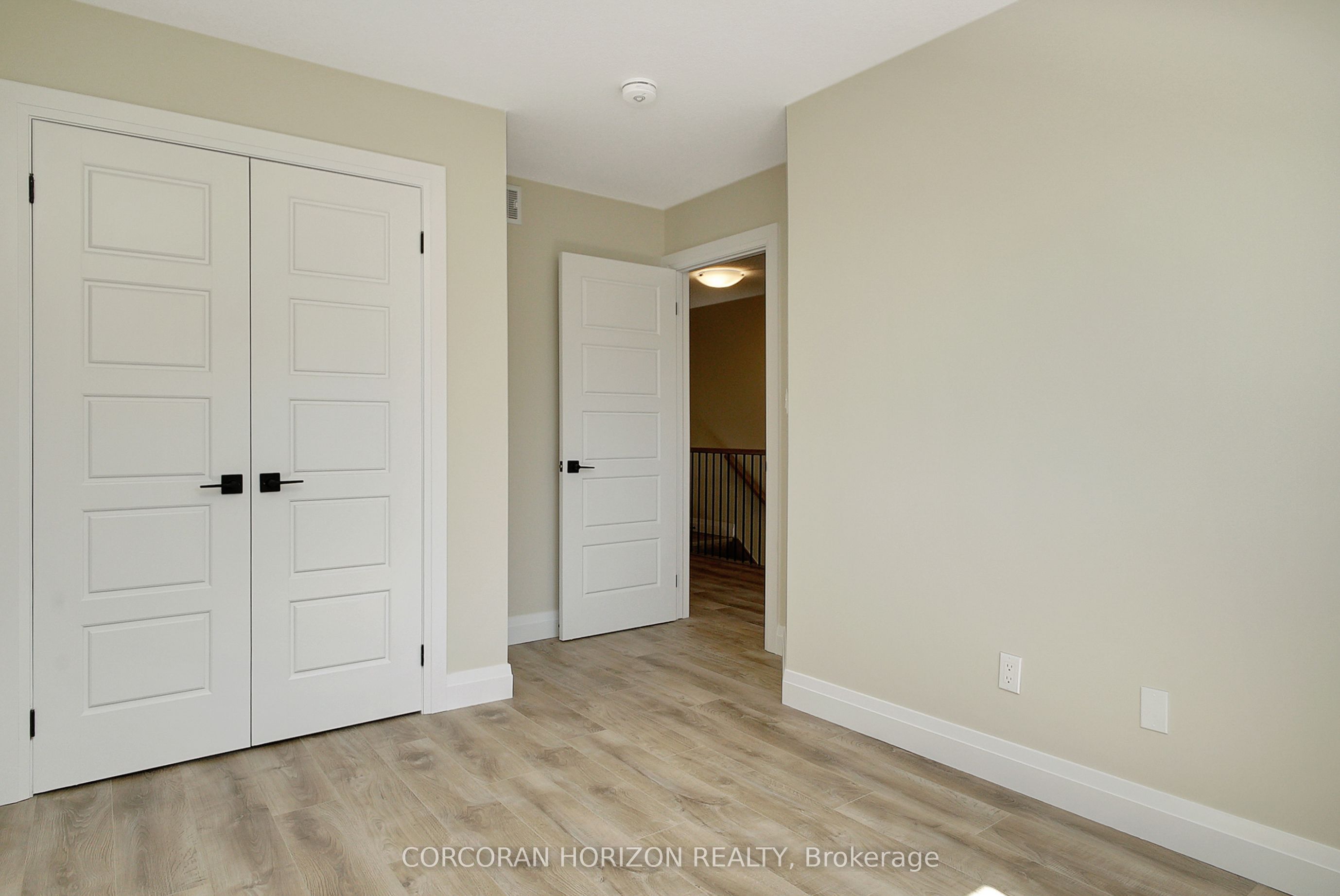 #10 - 40 Bastien Street Property Photo 22