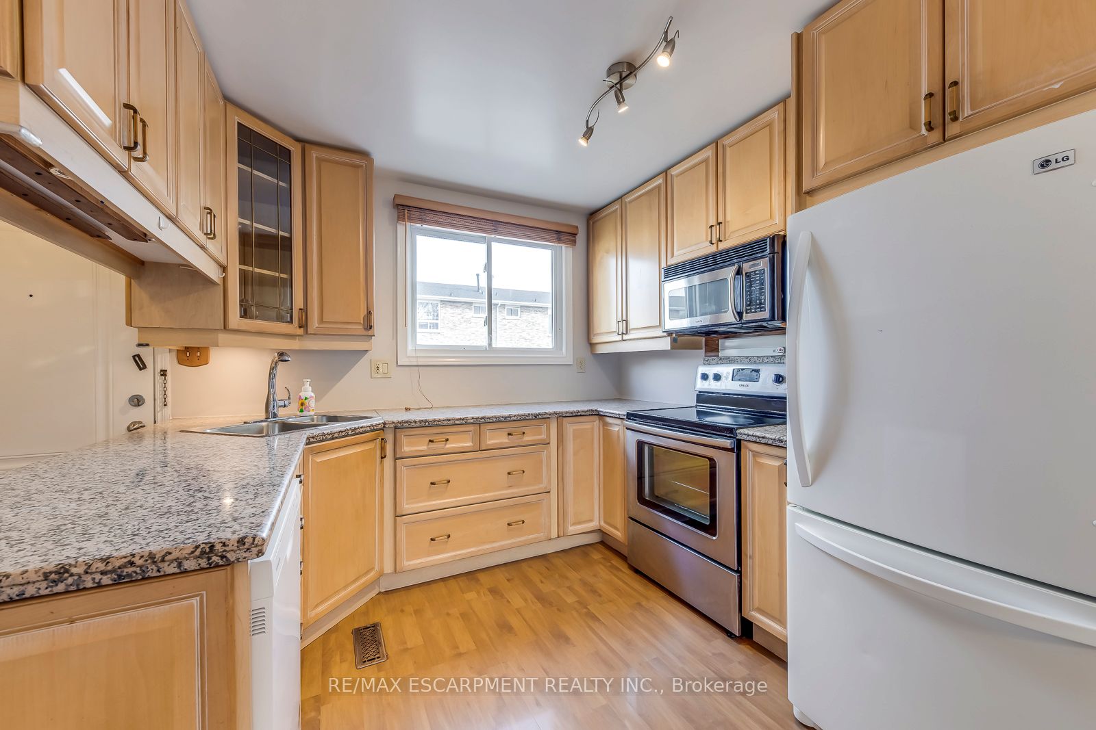 #69 - 120 Quigley Road Property Photo 7