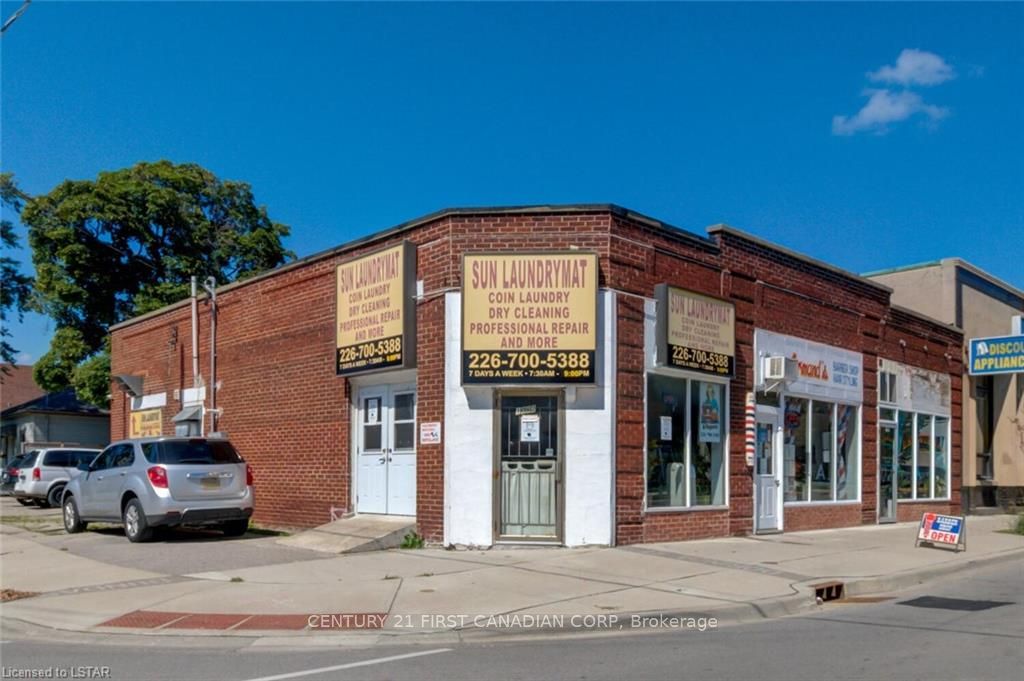 1066 Dundas Street Property Photo 3