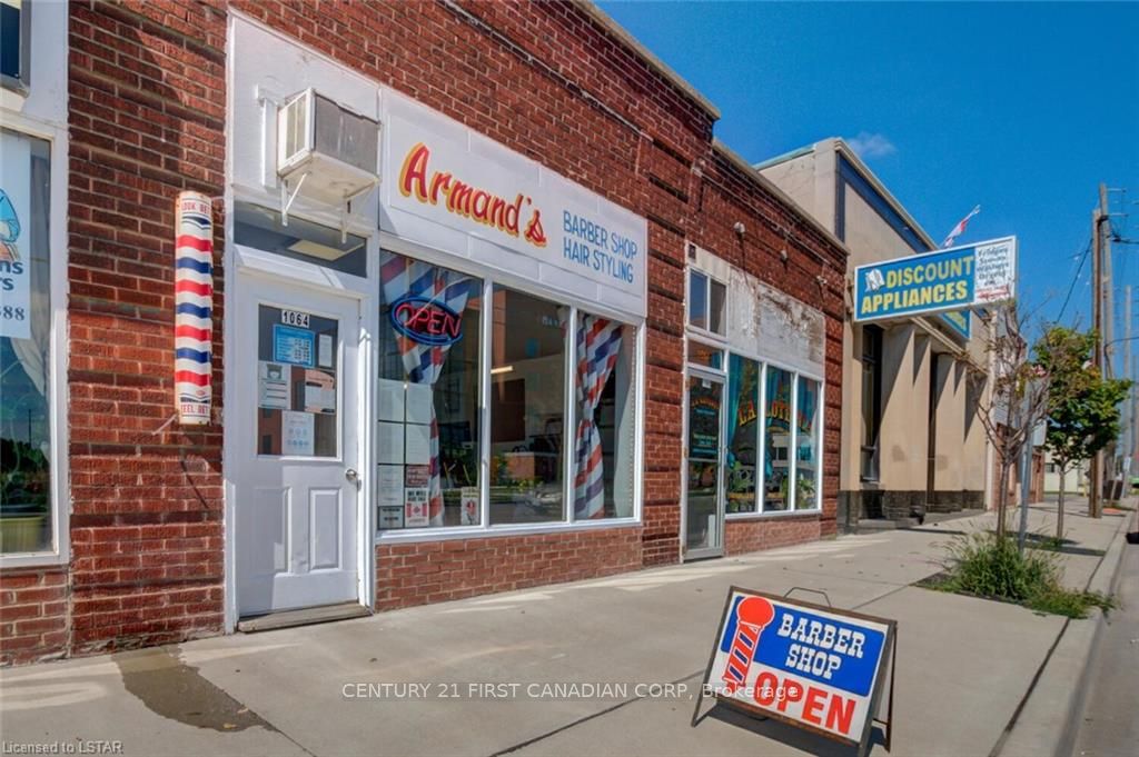 1066 Dundas Street Property Photo 13