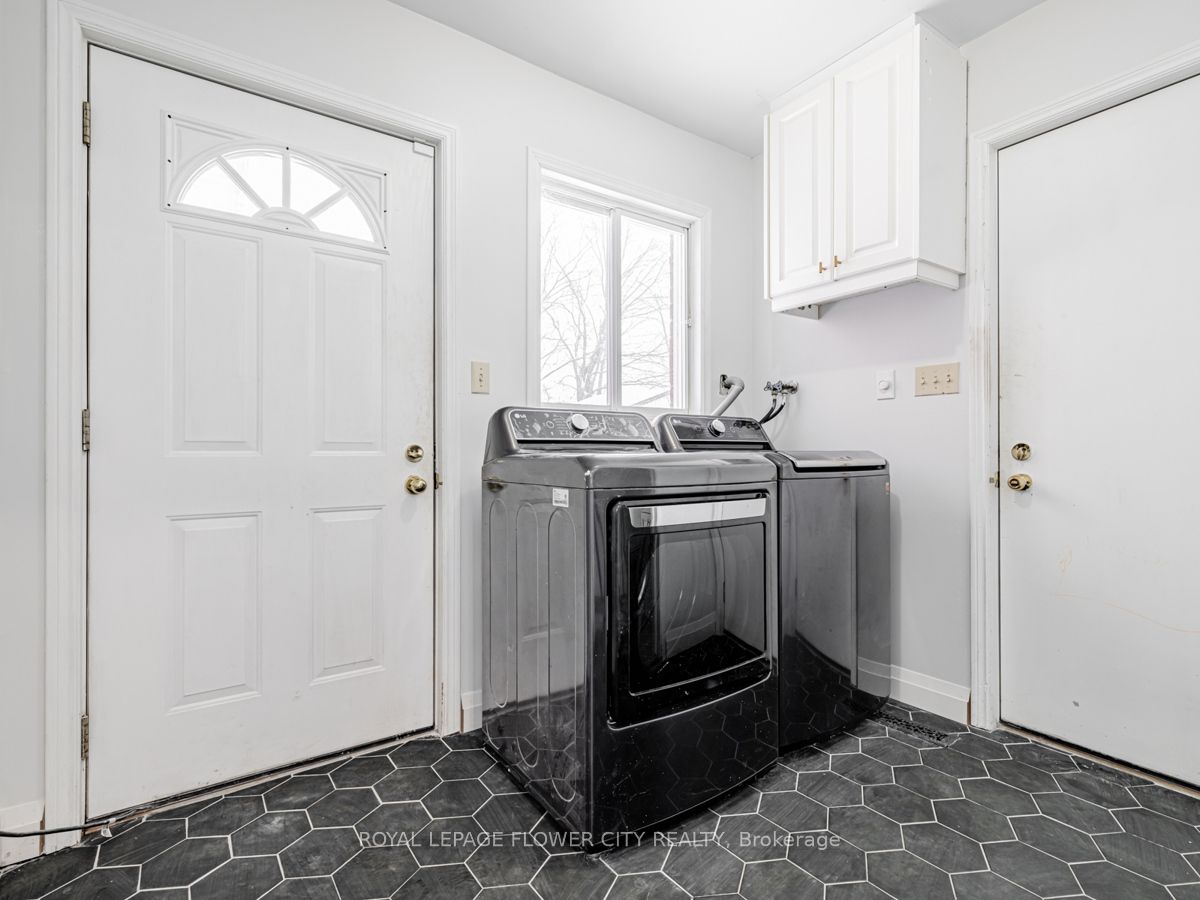 34 Wilson Crescent Property Photo 8