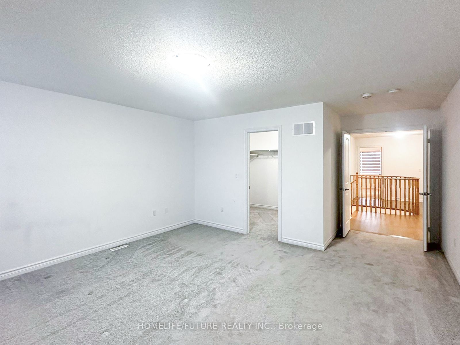 407 Russell Street Property Photo 23