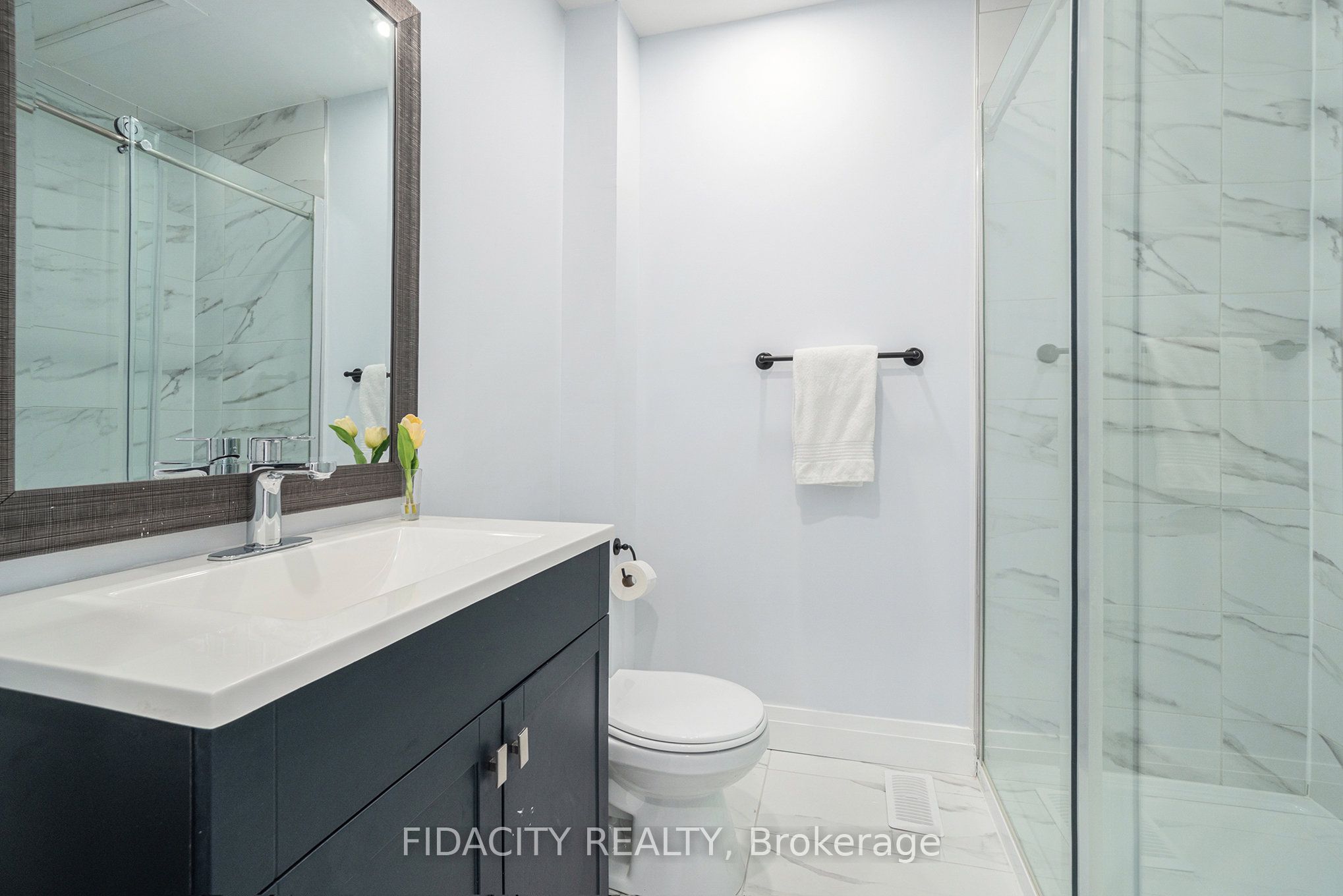 640 Somerset St W Property Photo 15