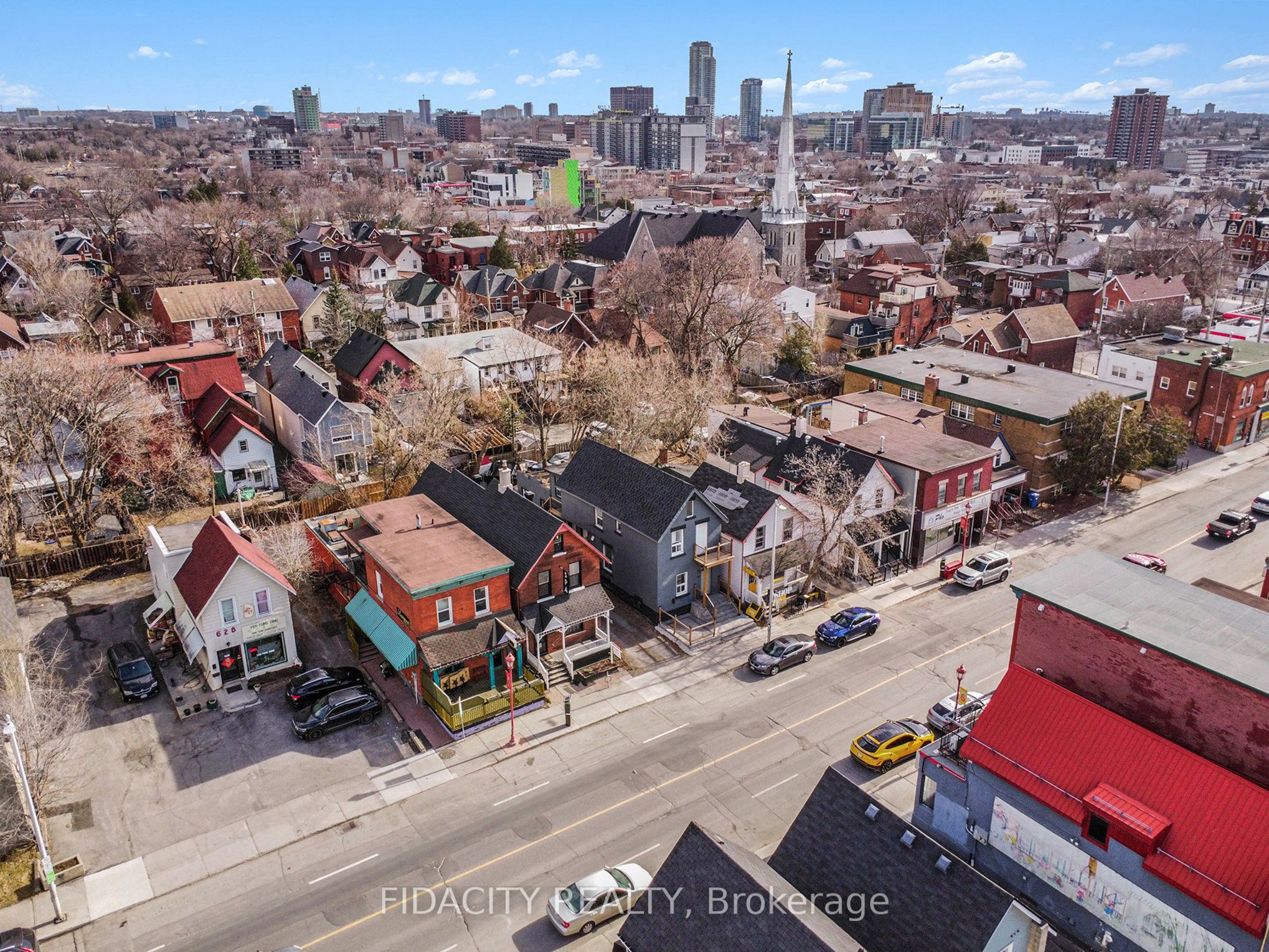 640 Somerset St W Property Photo 19