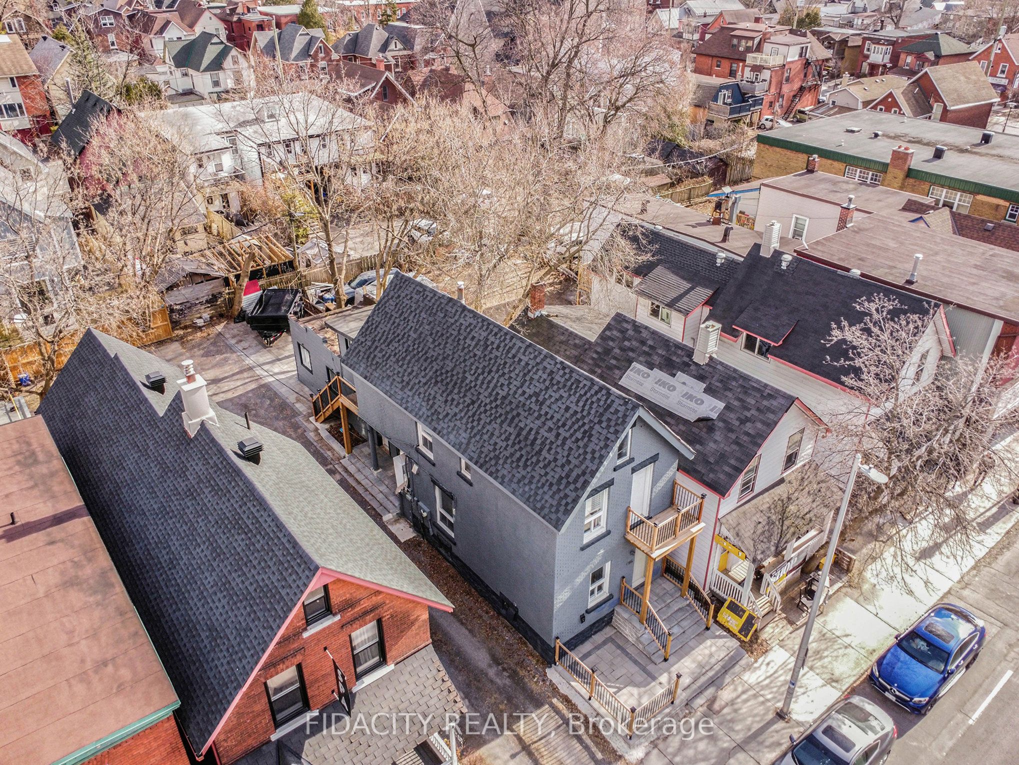 640 Somerset St W Property Photo 20
