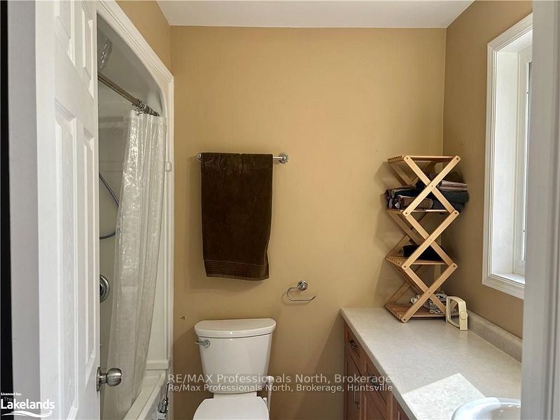 #20 - 1591 Hidden Valley Road Property Photo 19