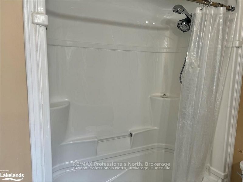 #20 - 1591 Hidden Valley Road Property Photo 20