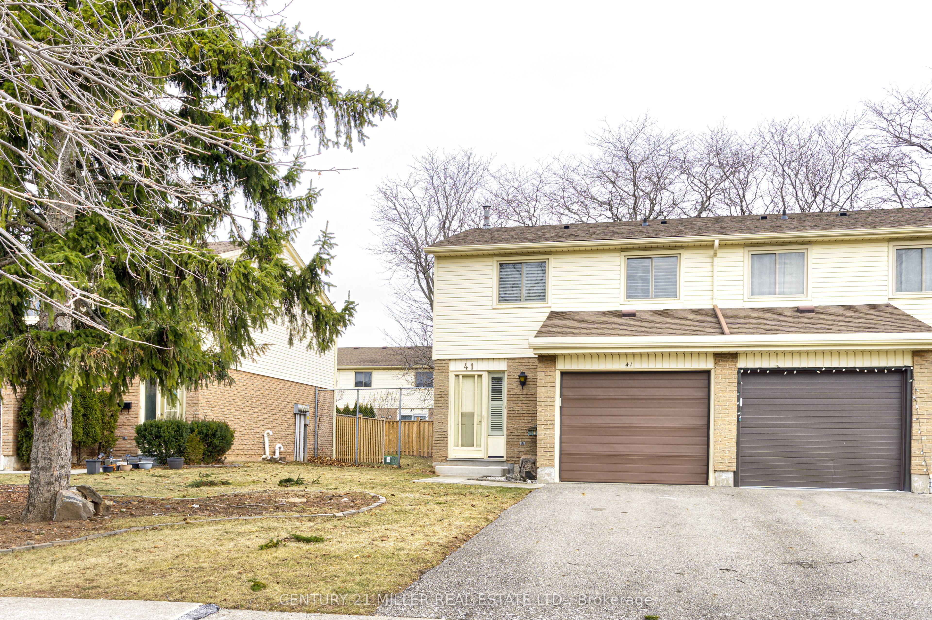 #41 - 150 Gateshead Crescent Property Photo 1