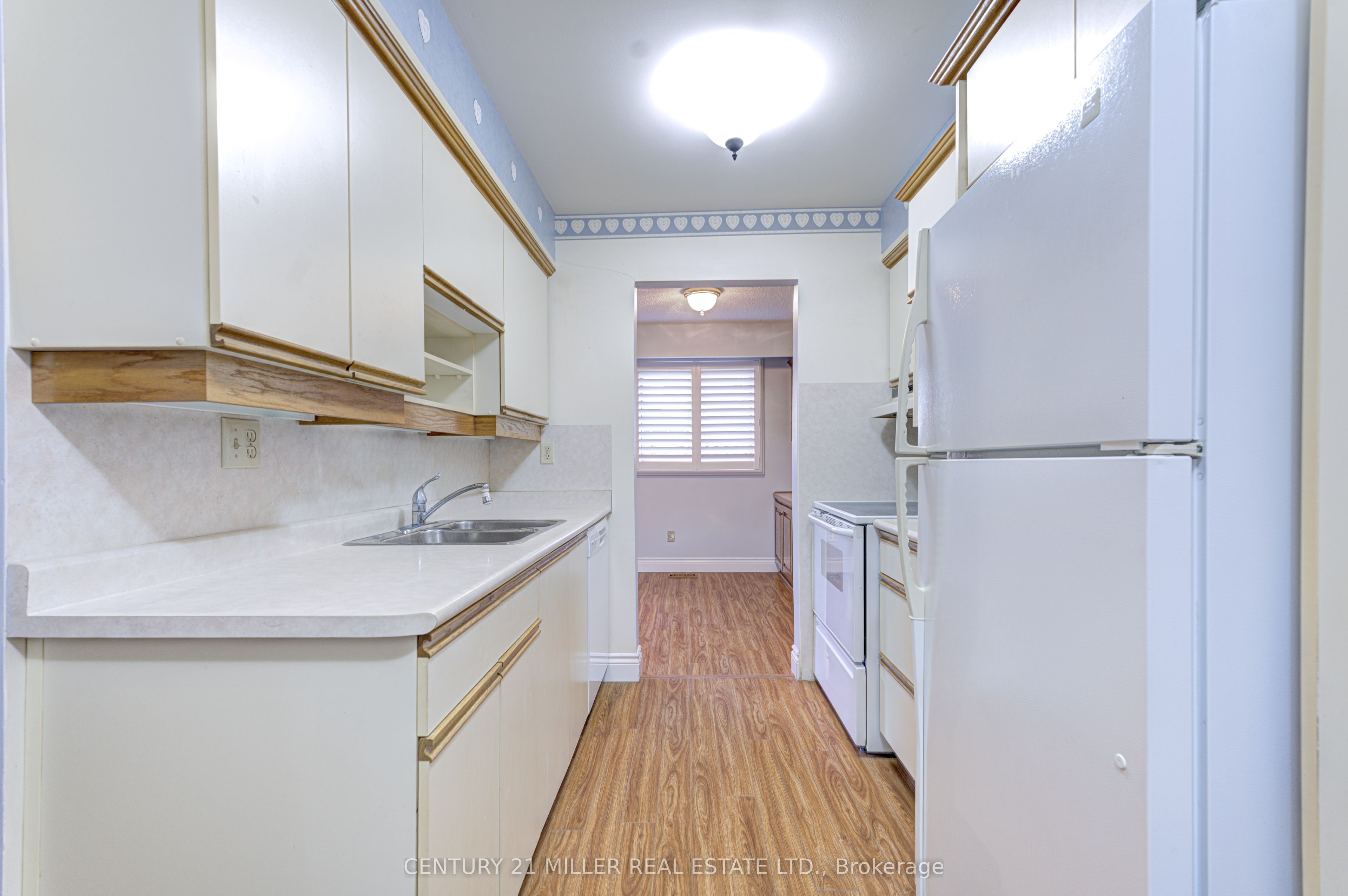 #41 - 150 Gateshead Crescent Property Photo 9