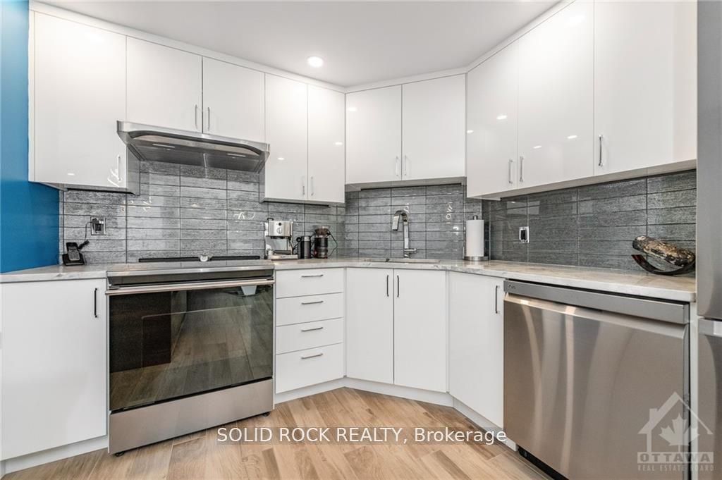 #805 - 160 George Street Property Photo 9