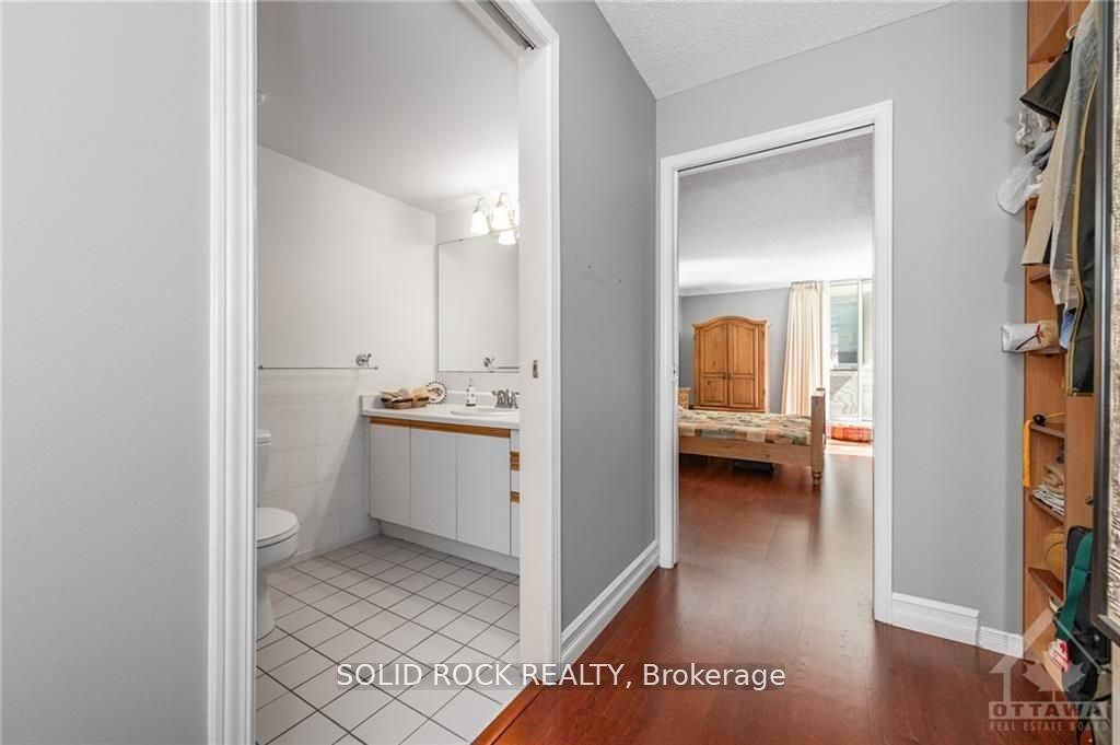 #805 - 160 George Street Property Photo 22