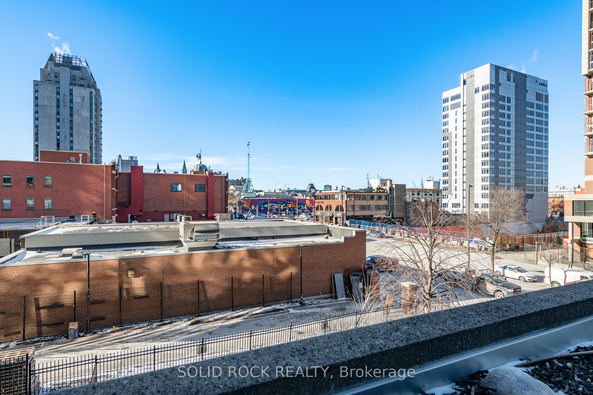 #805 - 160 George Street Property Photo 32