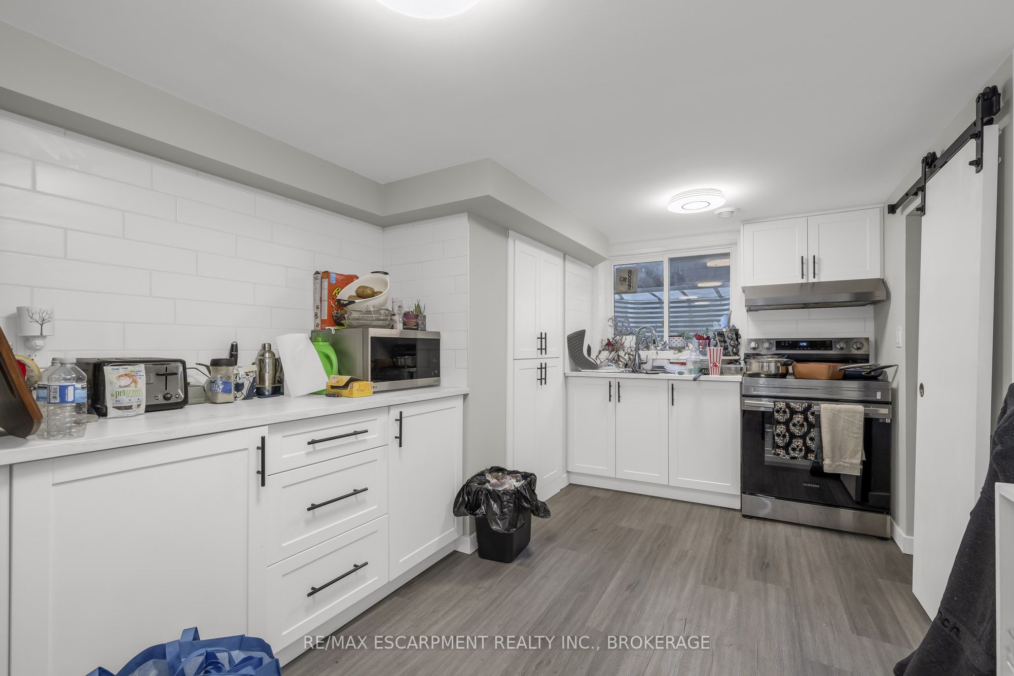 46 Commercial Street Property Photo 25