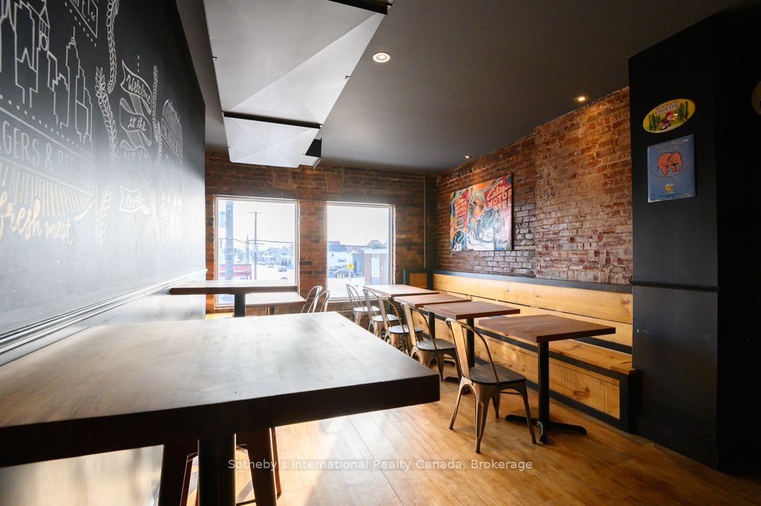 207 Ottawa Street Property Photo 12