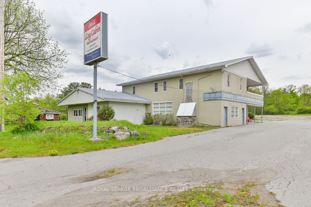 108773 Highway 7 Property Photo 2