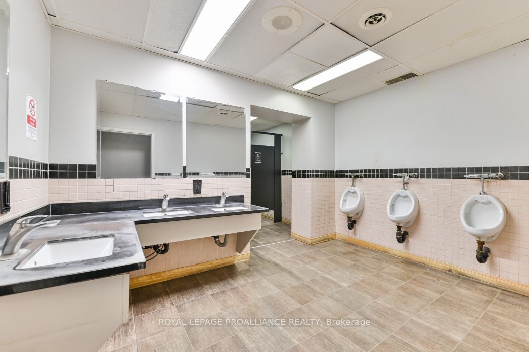 108773 Highway 7 Property Photo 12