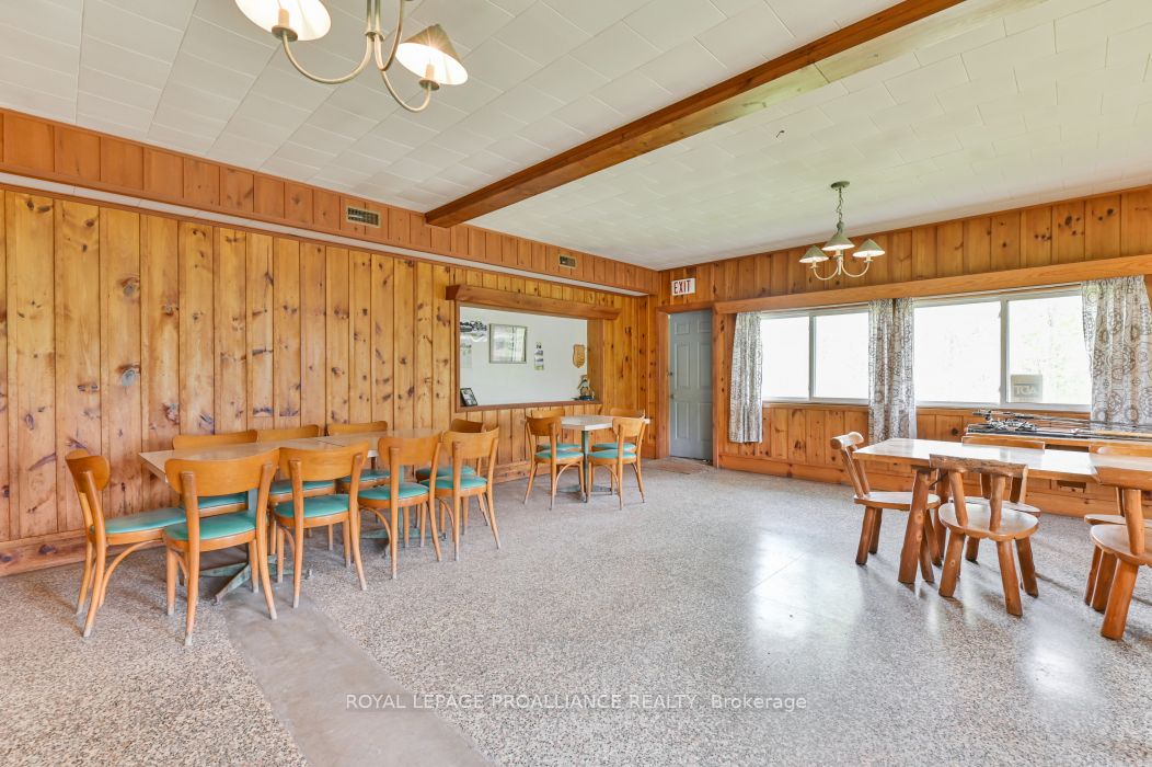 108773 Highway 7 Property Photo 13