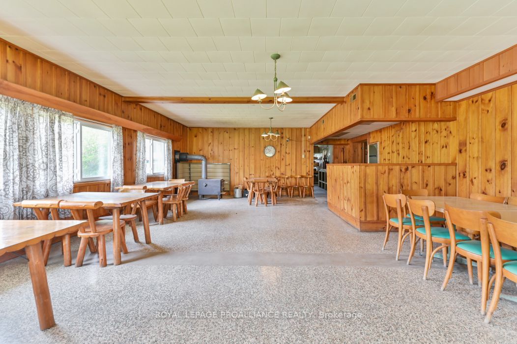 108773 Highway 7 Property Photo 14
