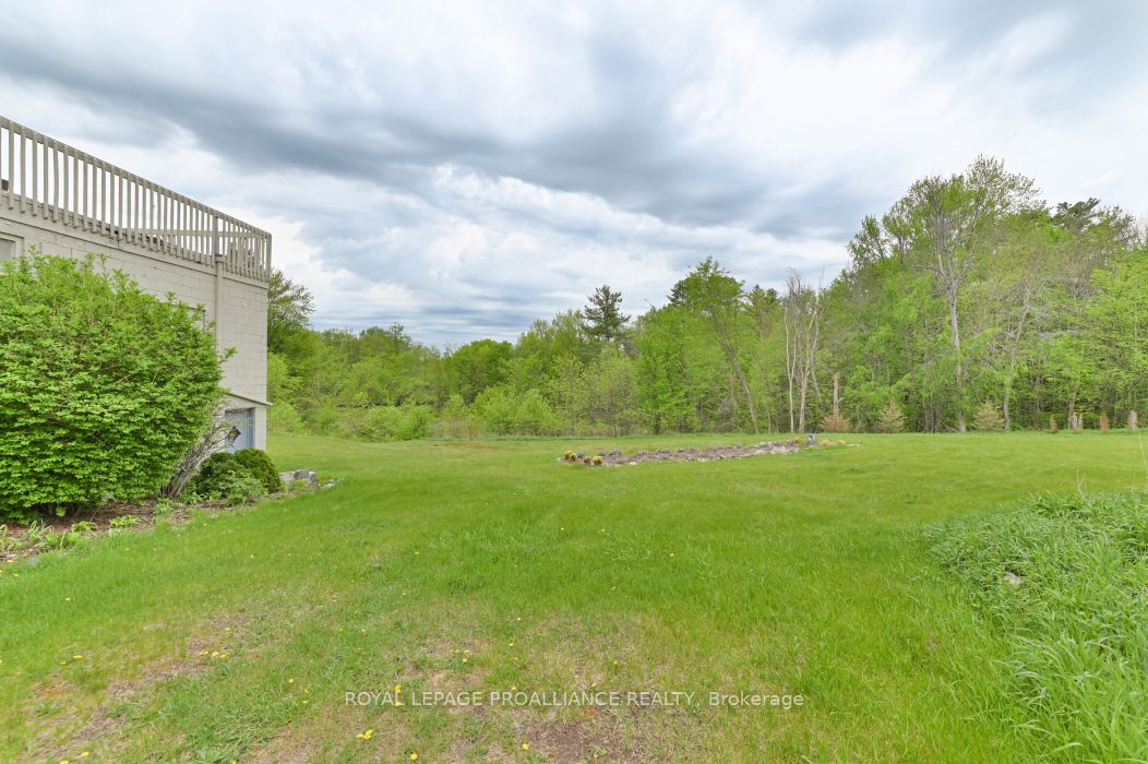 108773 Highway 7 Property Photo 31