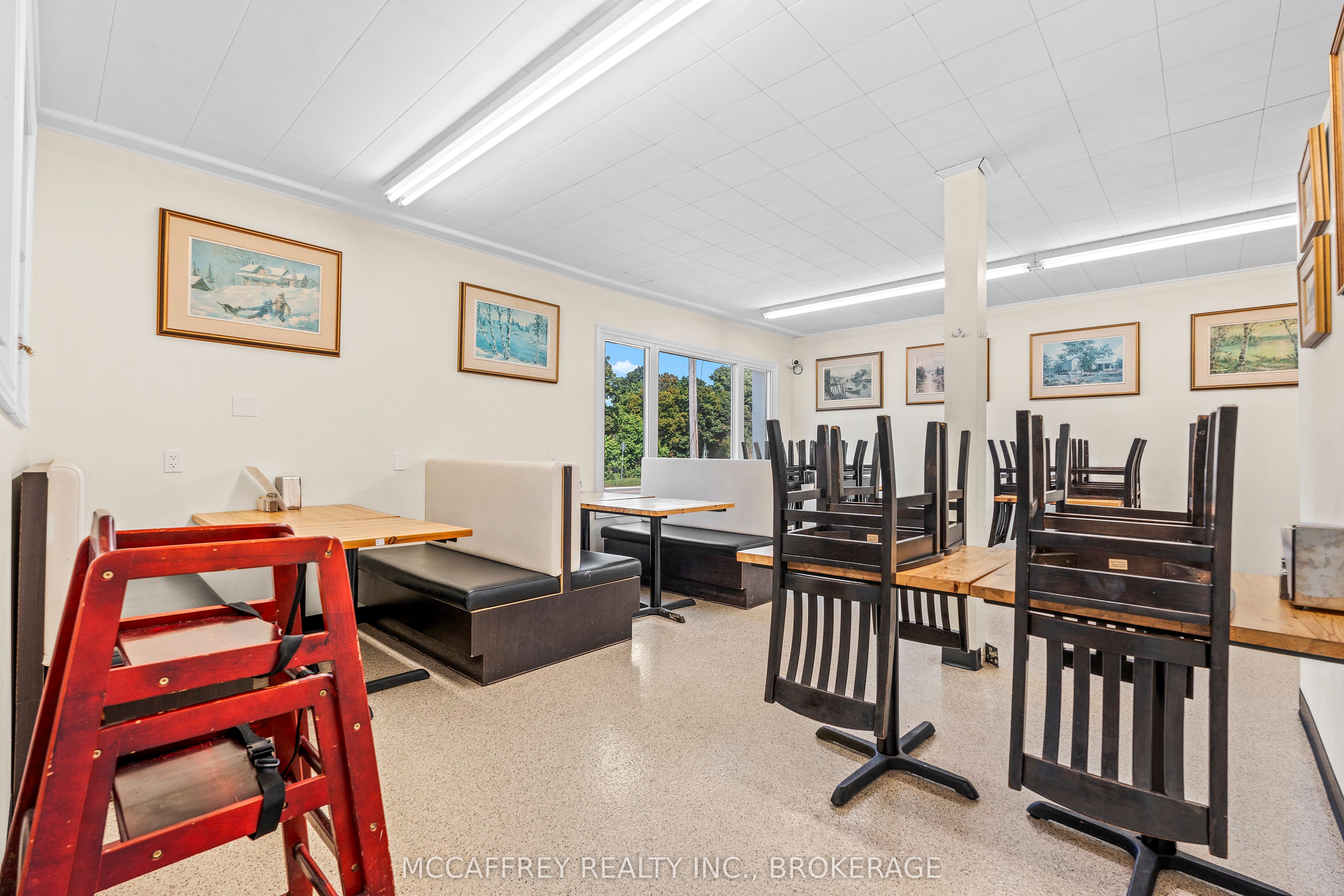 5532 Bath Road Property Photo 7