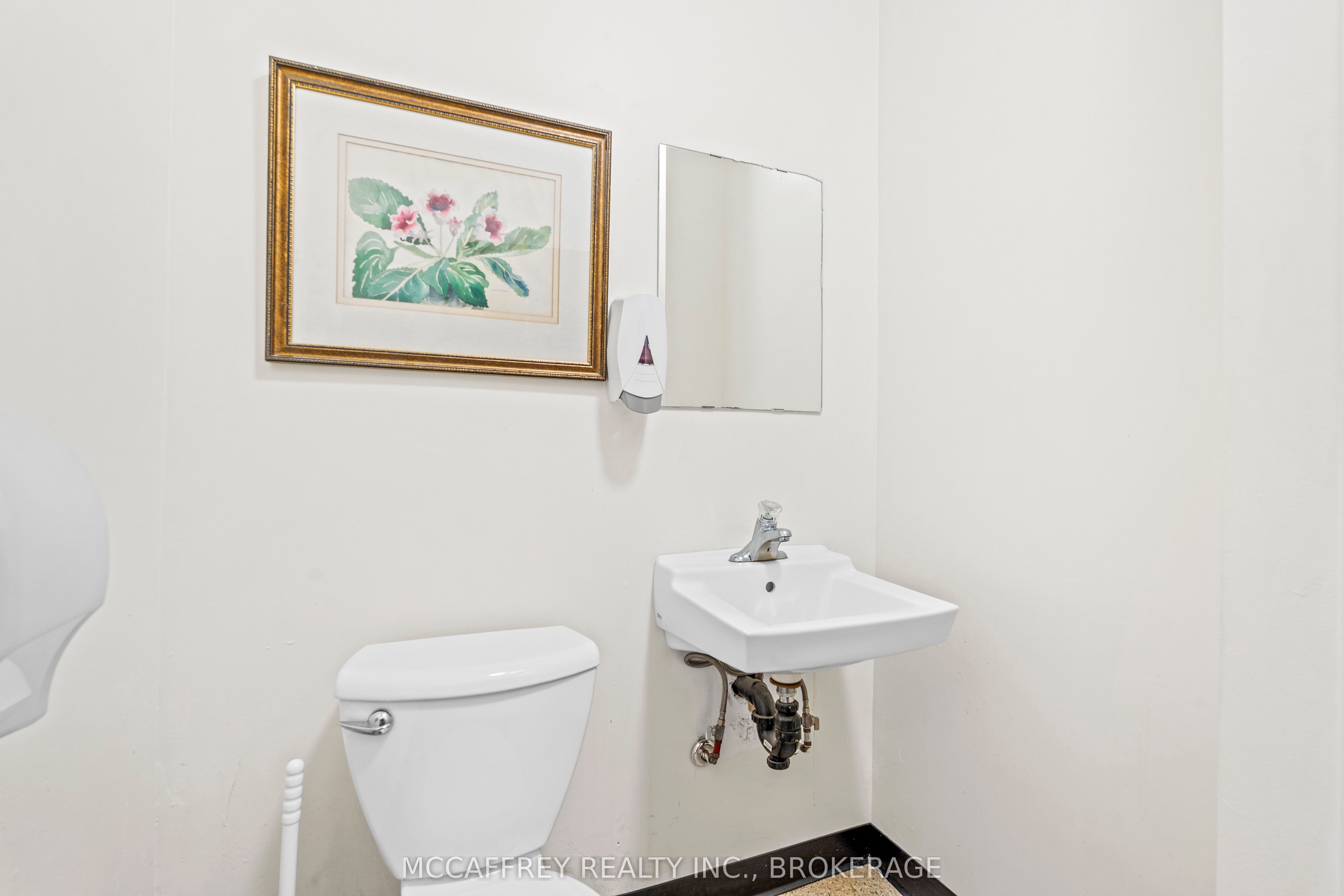 5532 Bath Road Property Photo 11