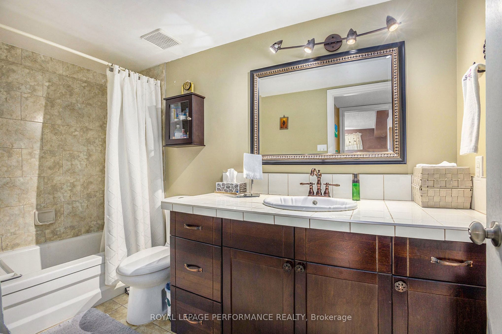 #308 - 345 Centrum Boulevard Property Photo 18